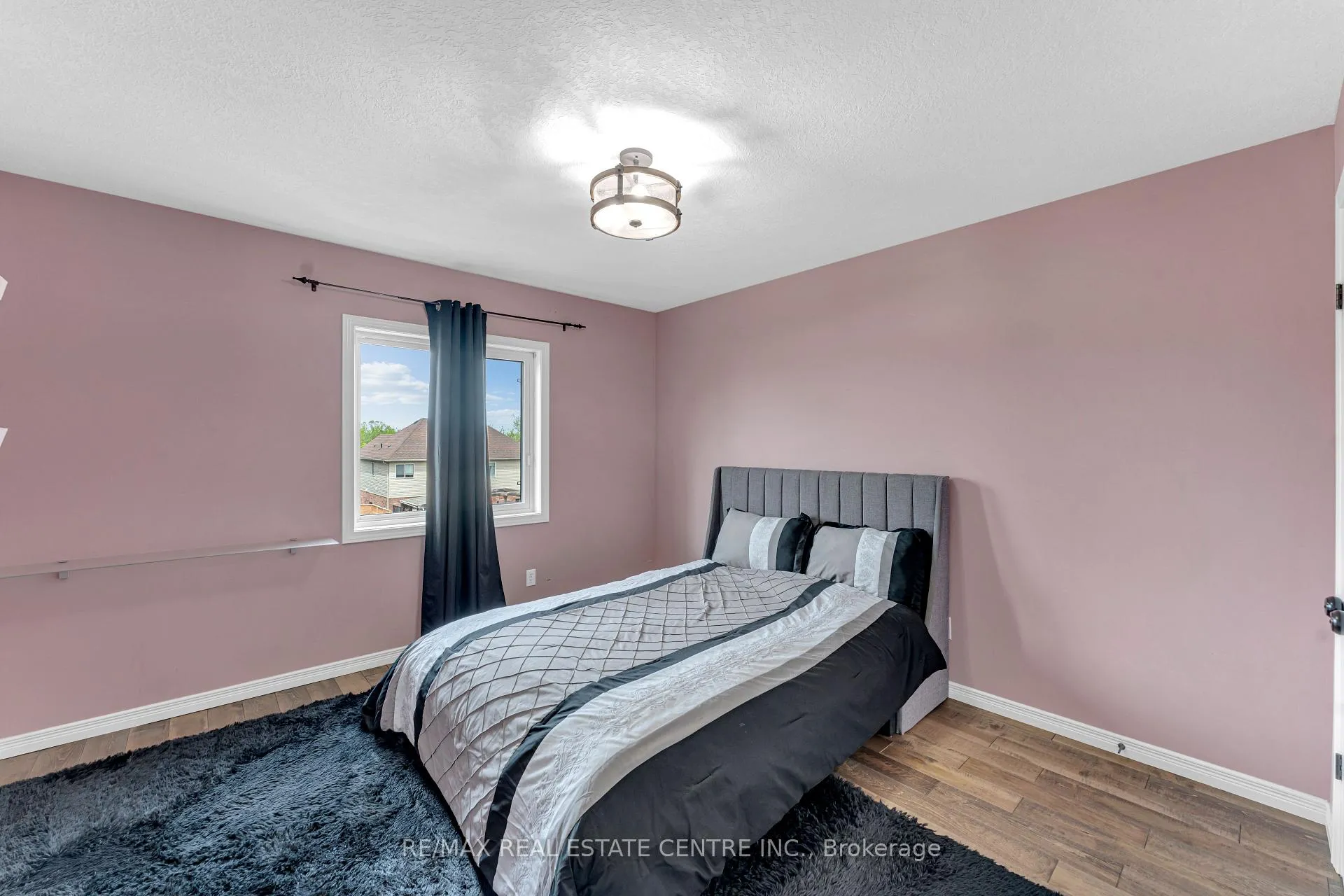 Photo 14 of 139 Ferris Drive, Wellesley — HOMEH