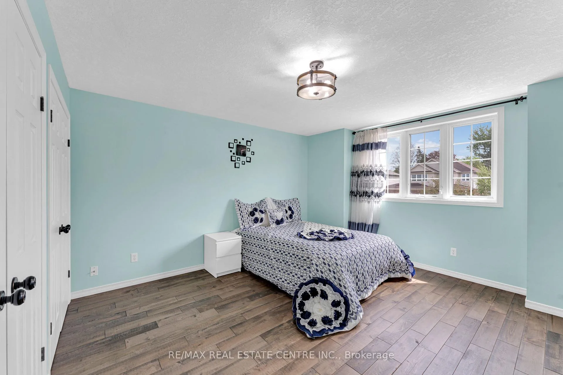 Photo 20 of 139 Ferris Drive, Wellesley — HOMEH