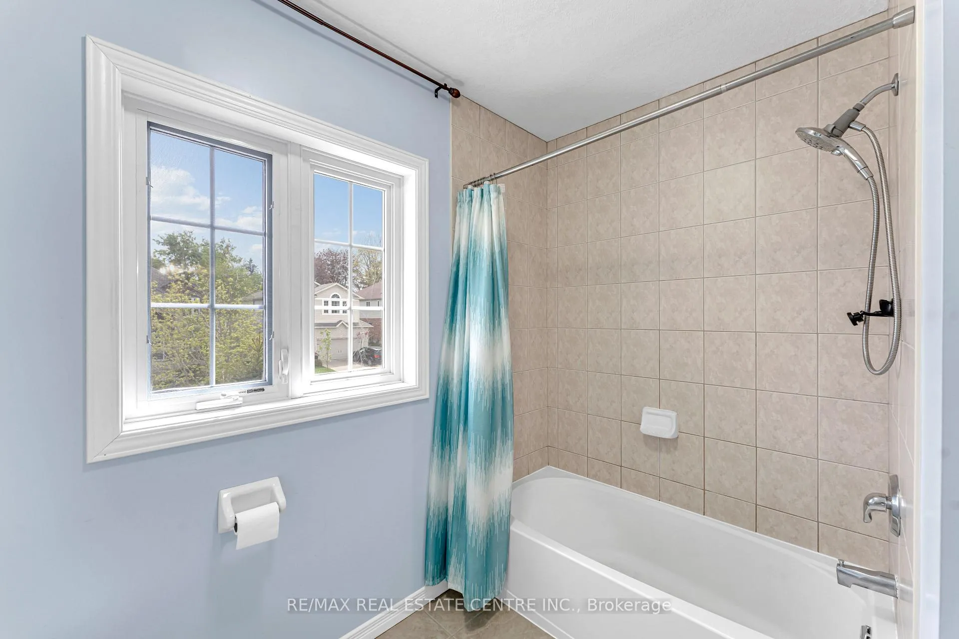Photo 22 of 139 Ferris Drive, Wellesley — HOMEH