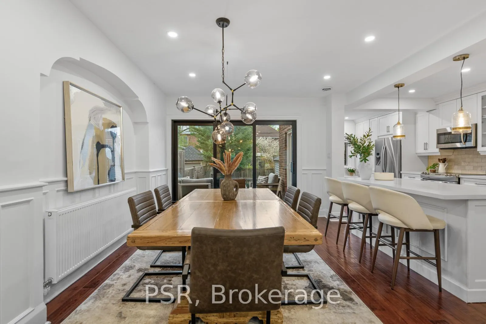 Photo 12 of 51 Camberwell Road, Toronto, Humewood-Cedarvale — HOMEH