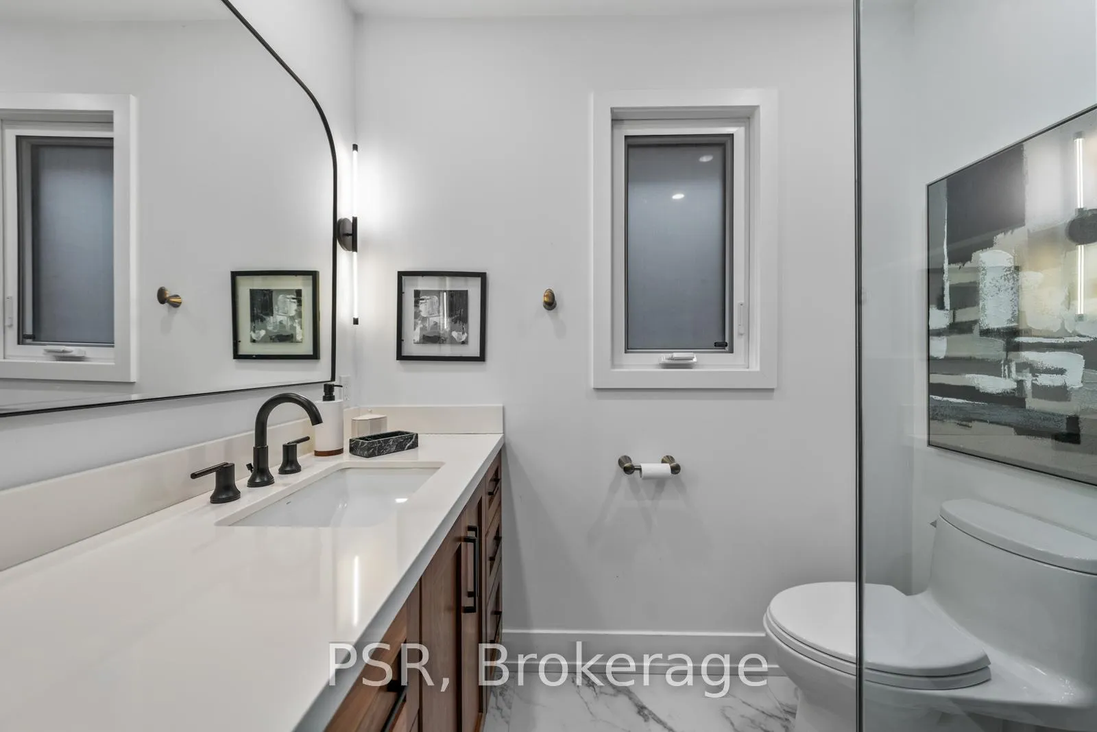Photo 19 of 51 Camberwell Road, Toronto, Humewood-Cedarvale — HOMEH