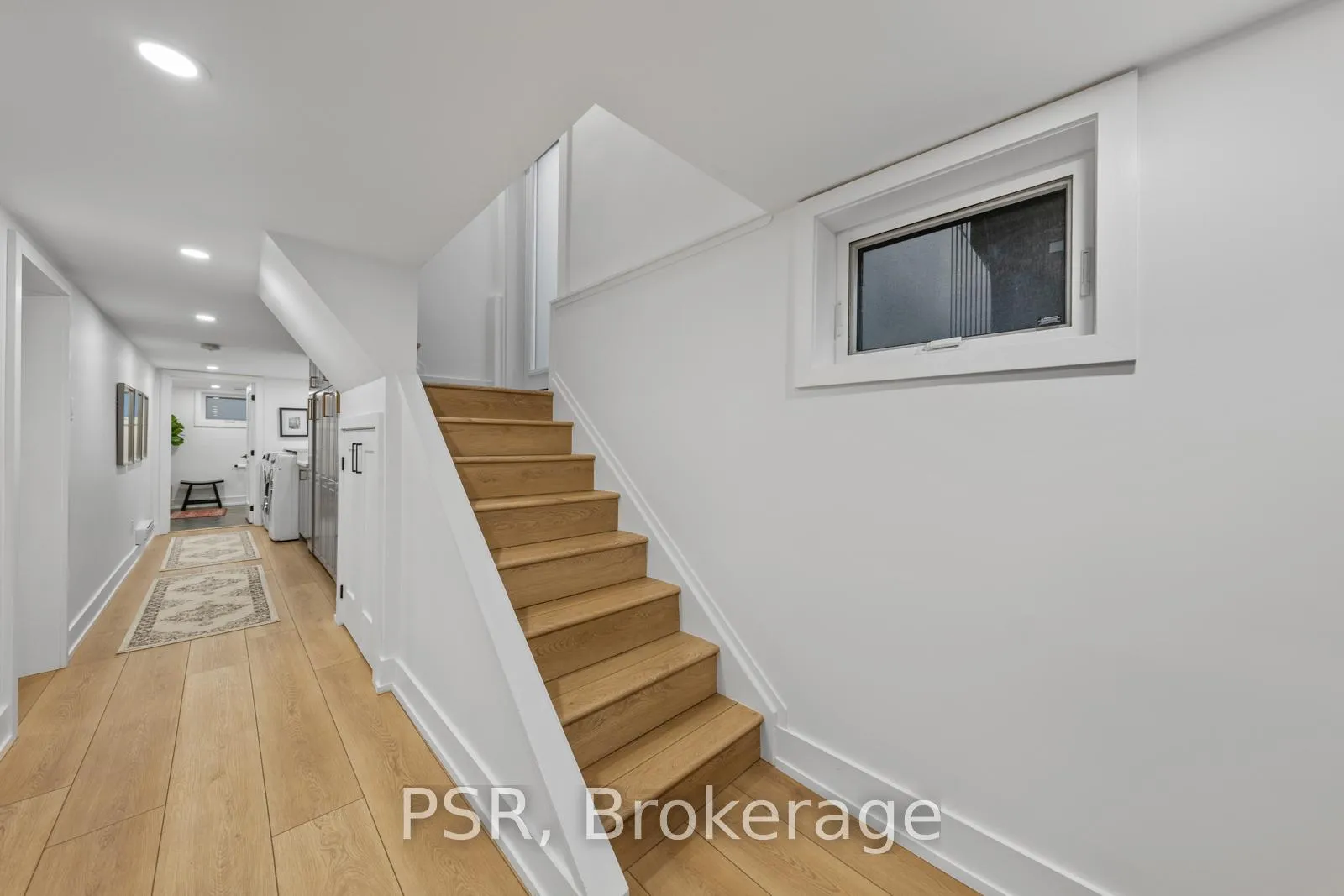 Photo 24 of 51 Camberwell Road, Toronto, Humewood-Cedarvale — HOMEH