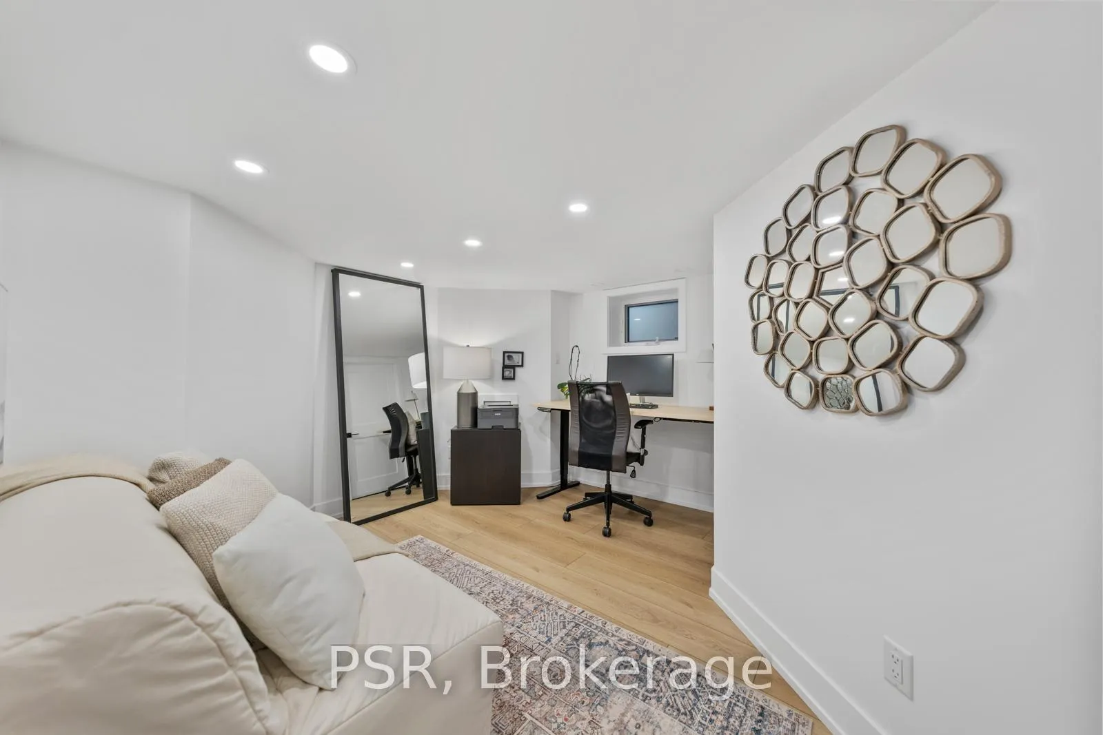 Photo 29 of 51 Camberwell Road, Toronto, Humewood-Cedarvale — HOMEH