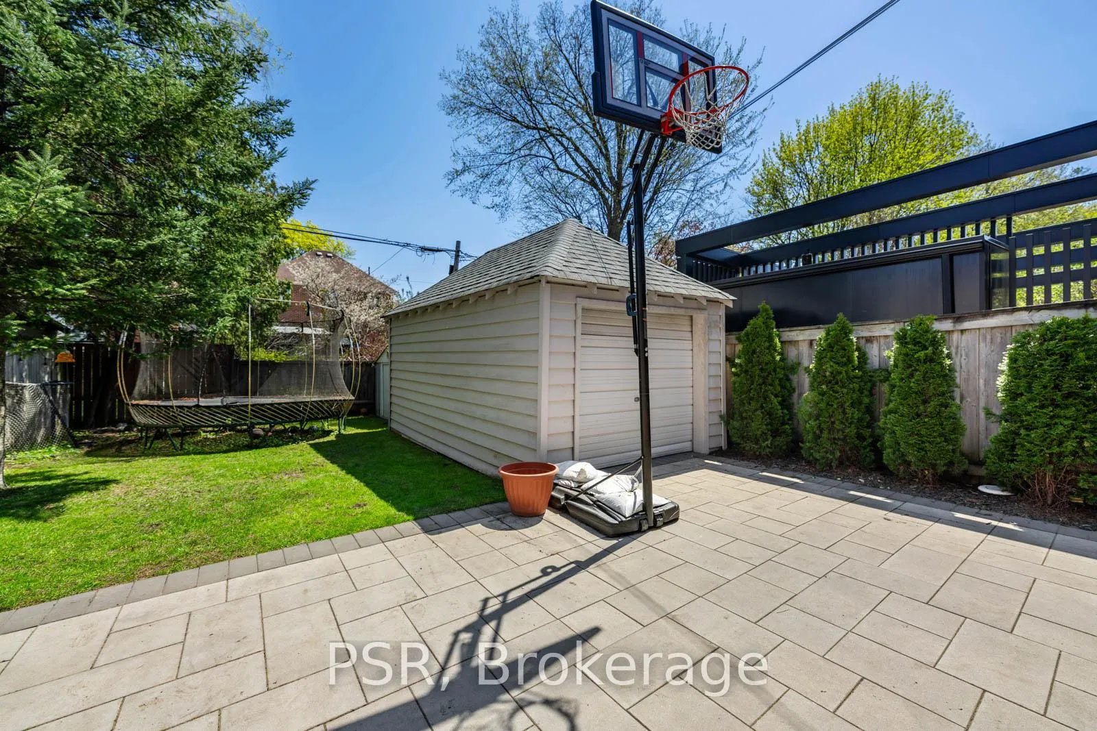 Photo 37 of 51 Camberwell Road, Toronto, Humewood-Cedarvale — HOMEH