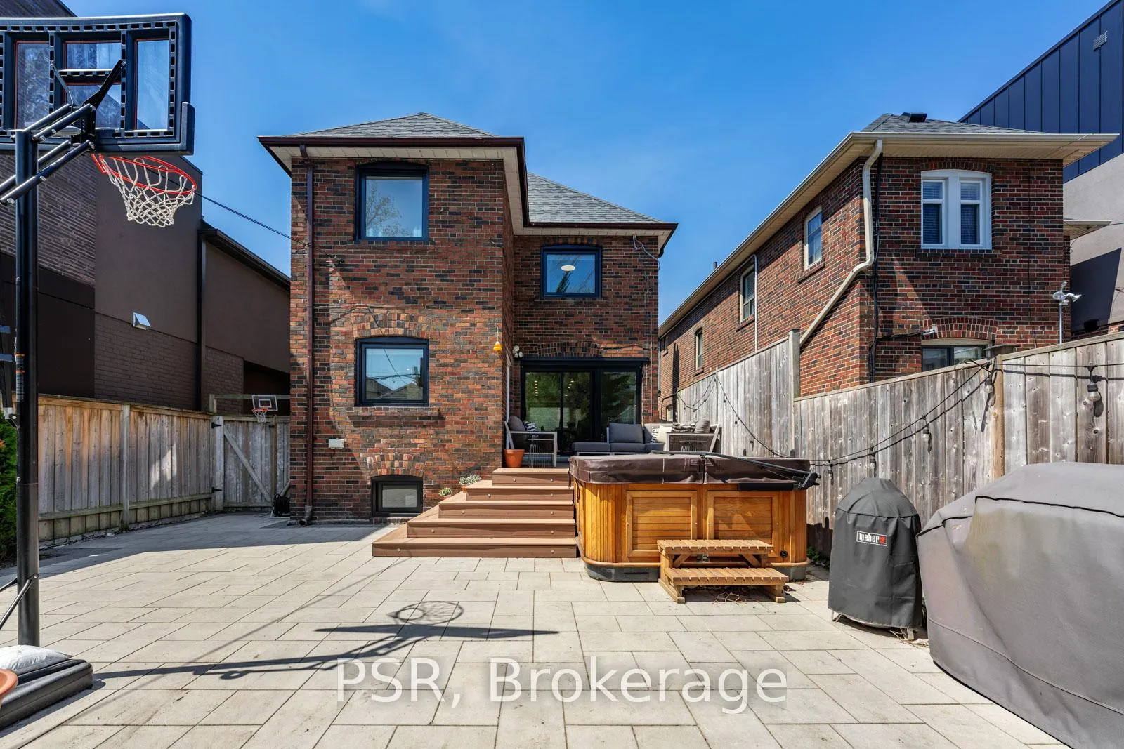 Photo 38 of 51 Camberwell Road, Toronto, Humewood-Cedarvale — HOMEH