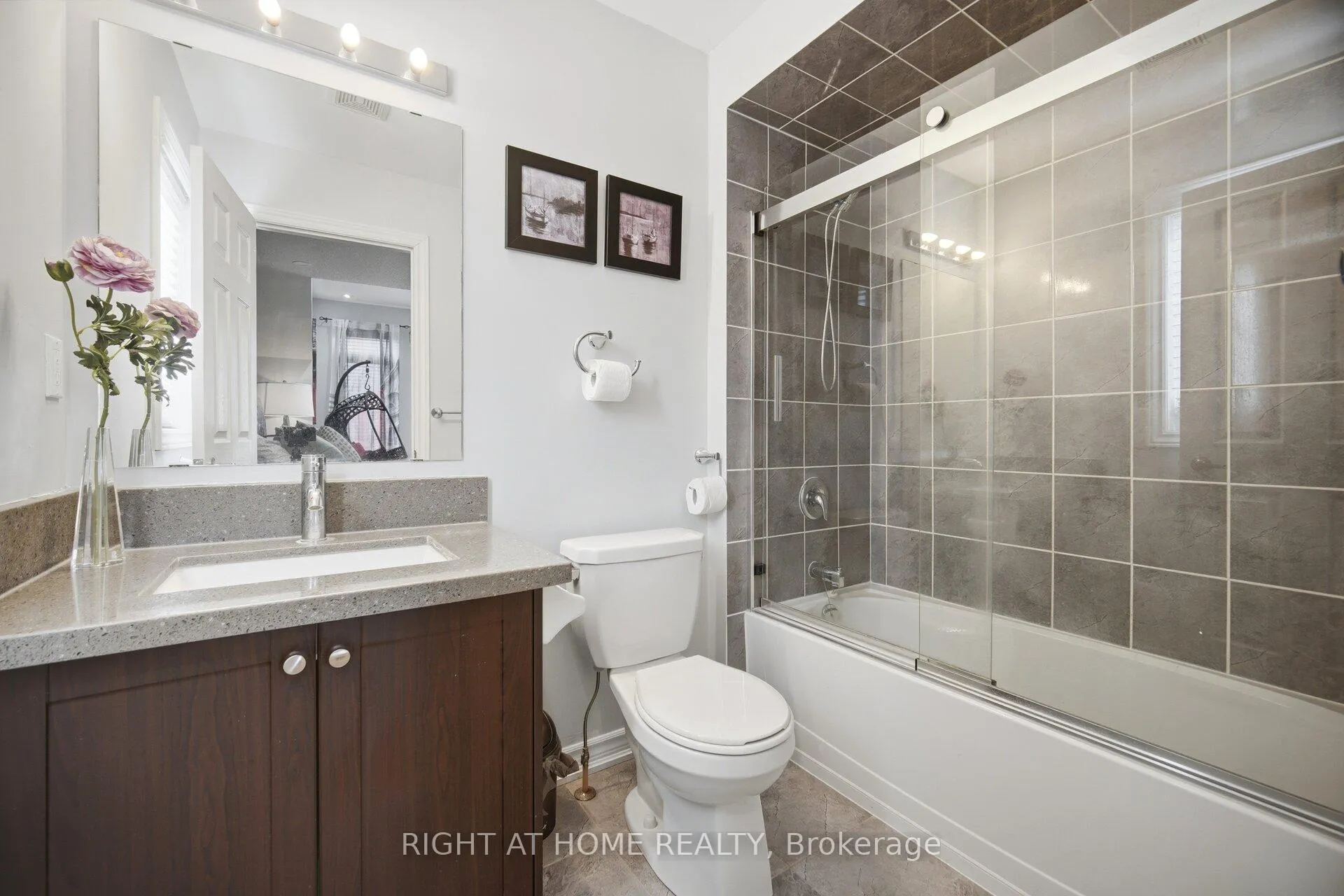 Photo 28 of 28 Marks Road, Springwater, Centre Vespra — HOMEH
