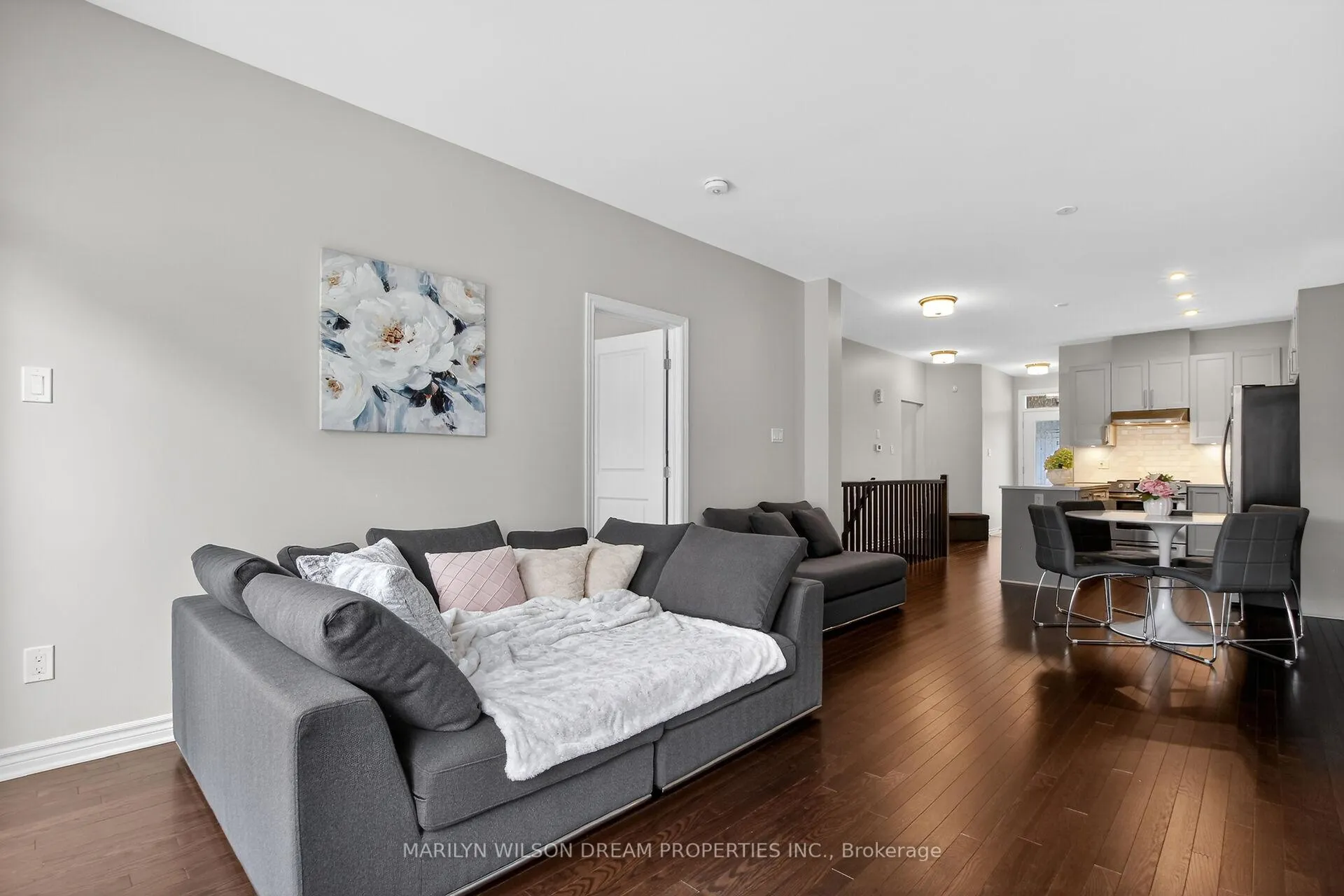 Photo 13 of 203 Maygrass Way, Ottawa, Remainder of Stittsville & Area — HOMEH