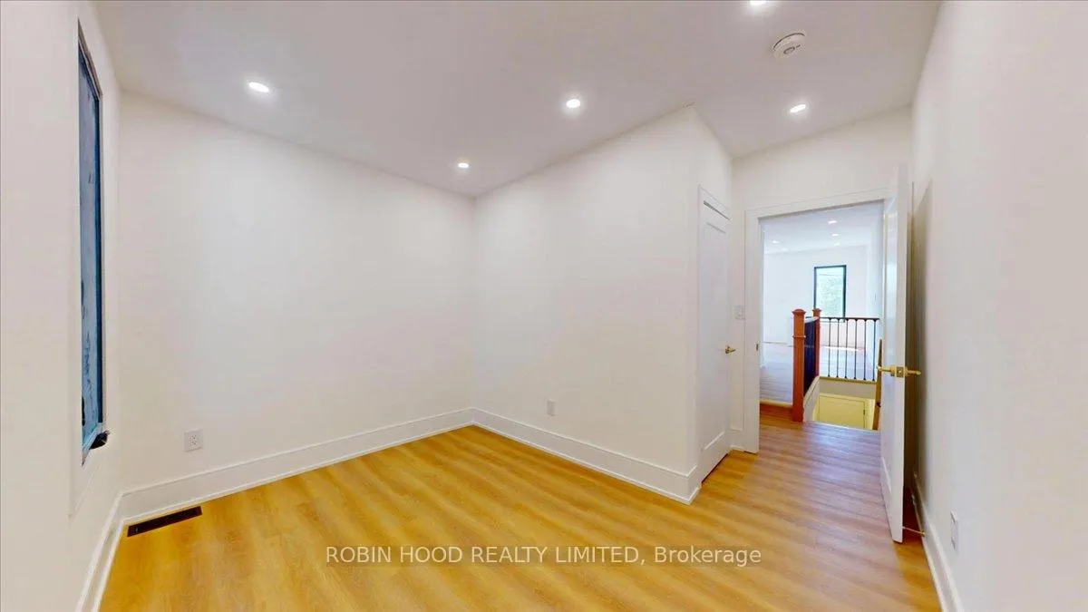 Photo 10 of Unit Unit 2, 239 Christie Street, Toronto, The Annex — HOMEH