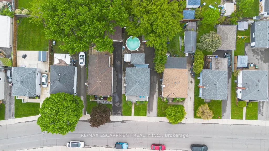 Photo 20 of 137 Cochrane Road, Hamilton, Glenview — HOMEH