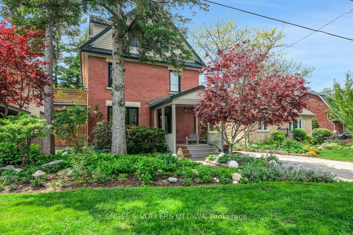 Photo 3 of 618 Edison Avenue, Ottawa, McKellar/Highland — HOMEH