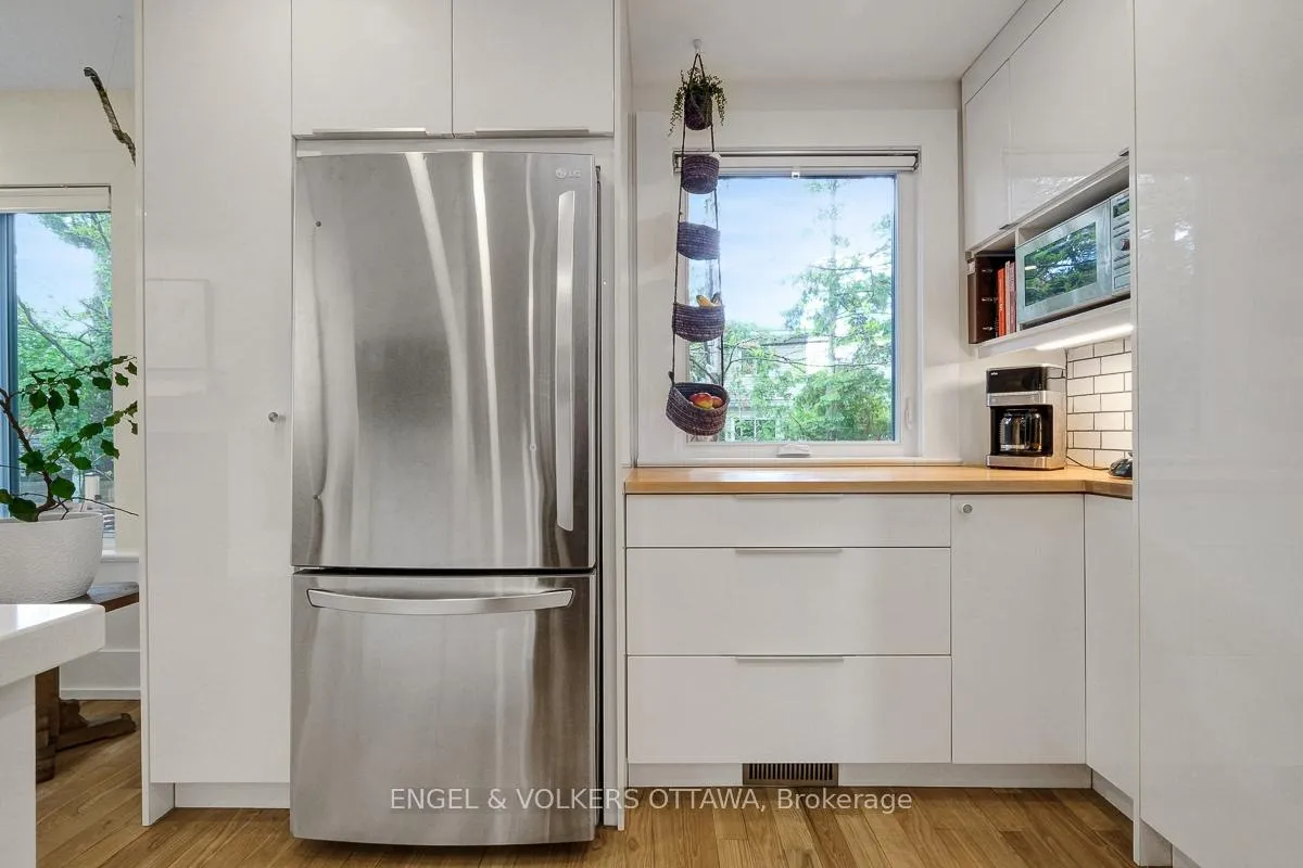 Photo 17 of 618 Edison Avenue, Ottawa, McKellar/Highland — HOMEH