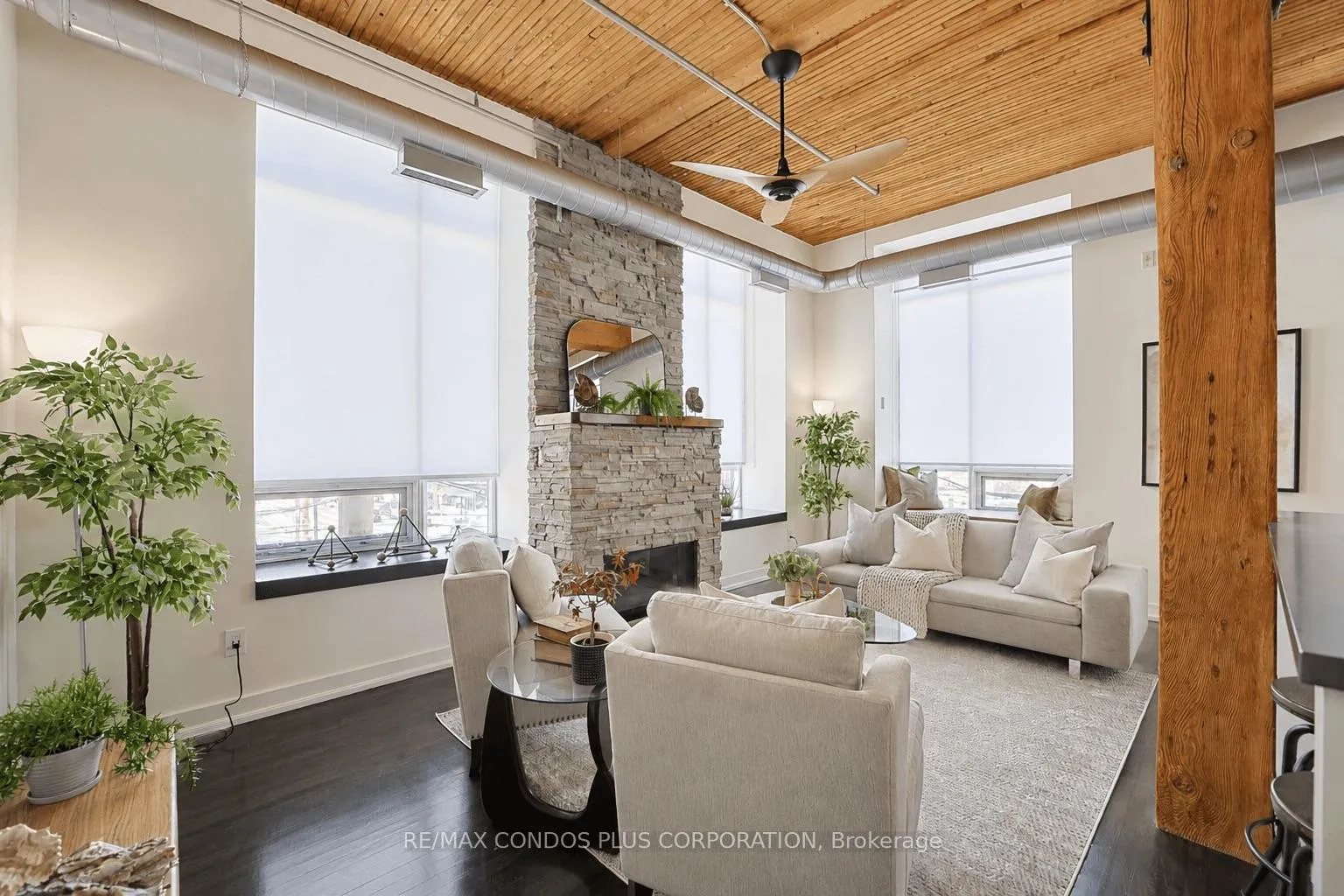 Photo 11 of Unit 225, 993 Queen Street W, Toronto, Niagara — HOMEH