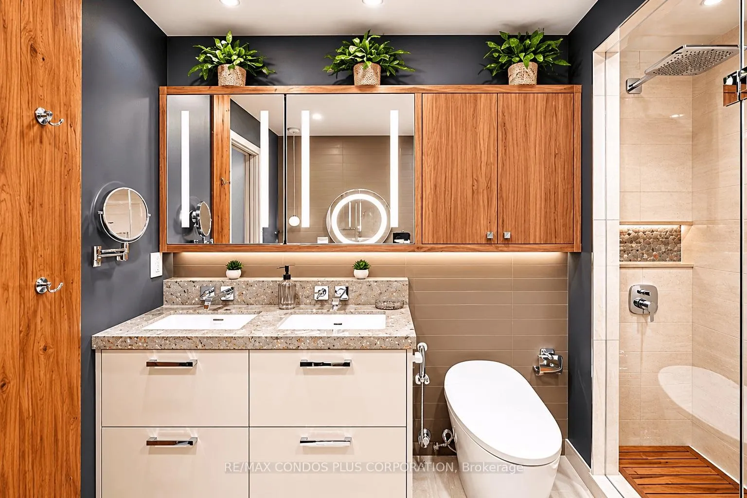 Photo 34 of Unit 225, 993 Queen Street W, Toronto, Niagara — HOMEH