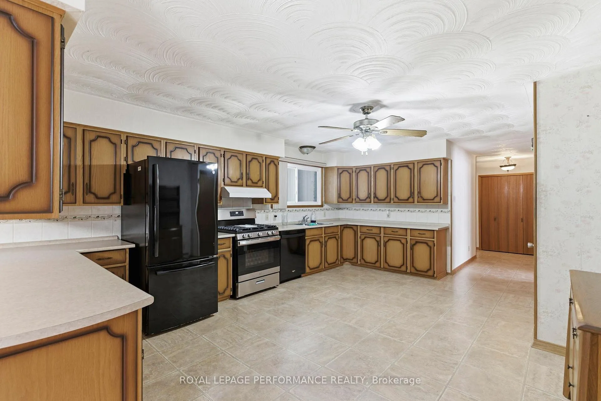 Photo 8 of 166 McCormick Road, North Glengarry, Alexandria — HOMEH