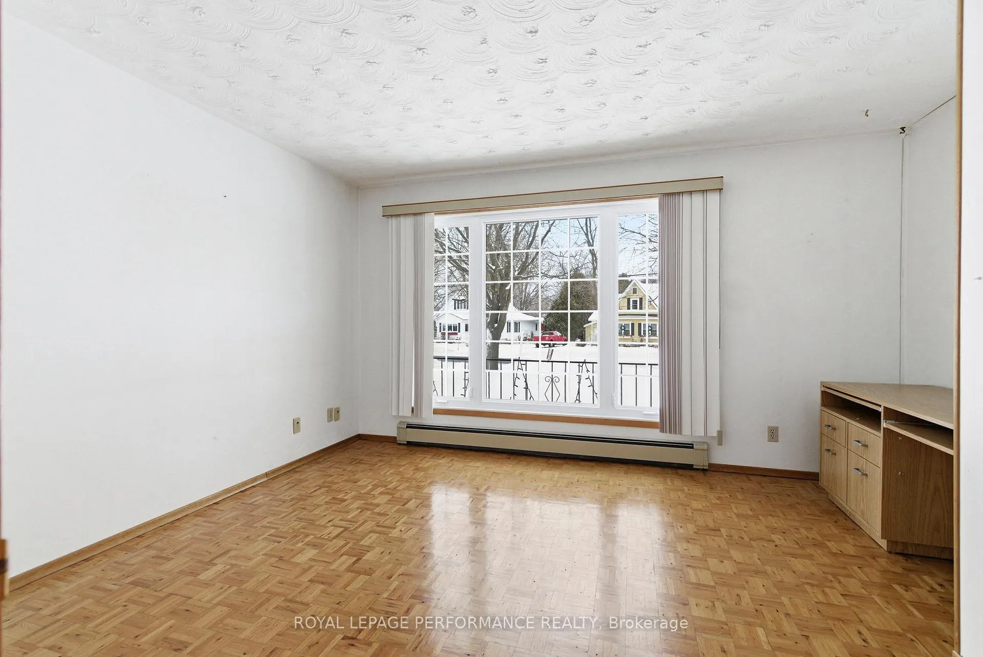 Photo 14 of 166 McCormick Road, North Glengarry, Alexandria — HOMEH