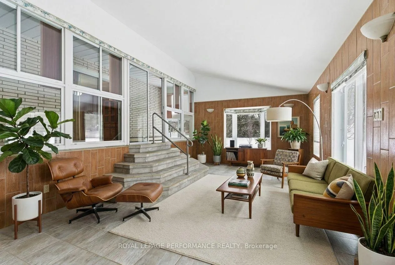 Photo 23 of 166 McCormick Road, North Glengarry, Alexandria — HOMEH
