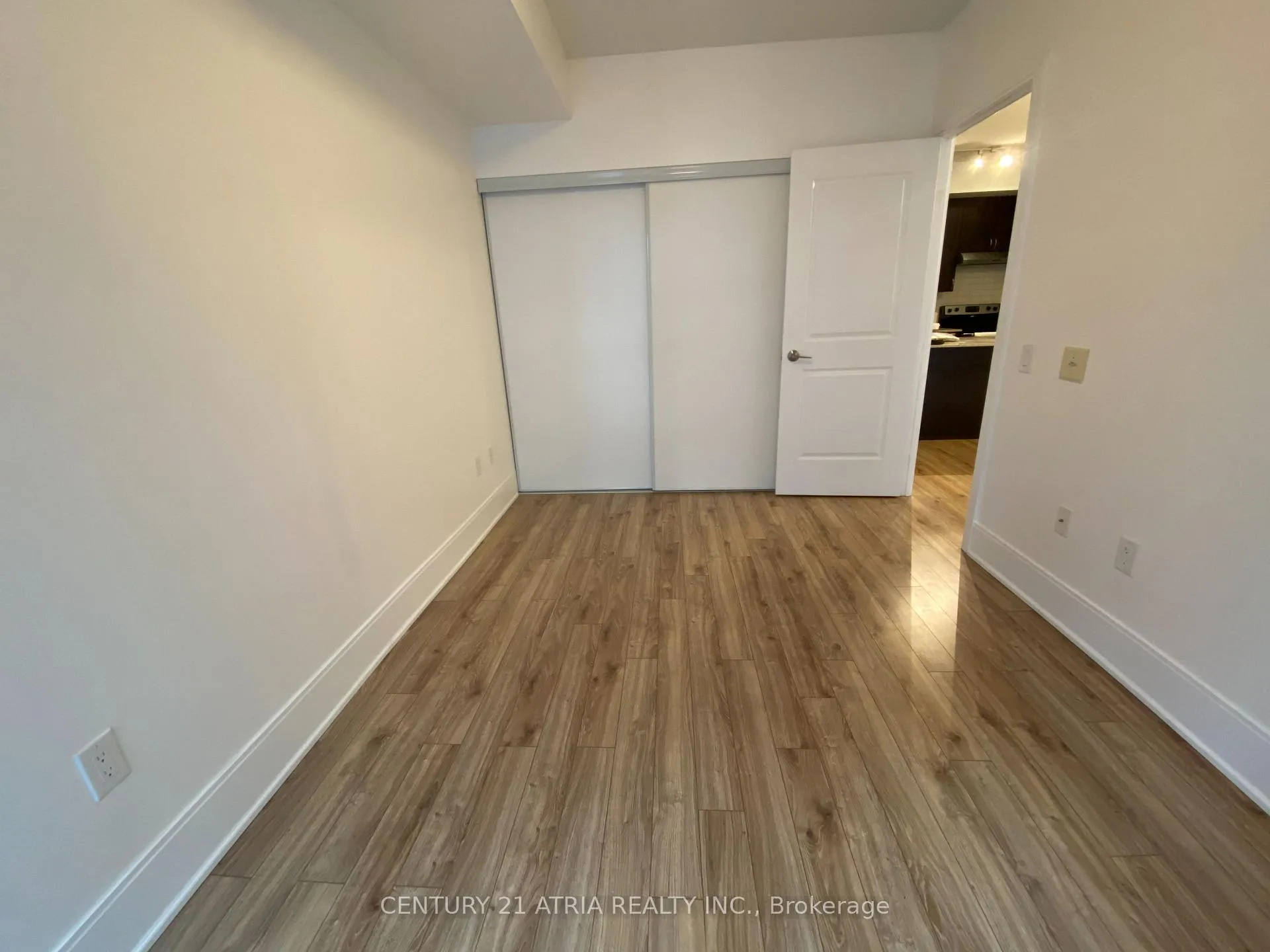Photo 5 of Unit 706, 560 Front Street W, Toronto, Waterfront Communities — HOMEH