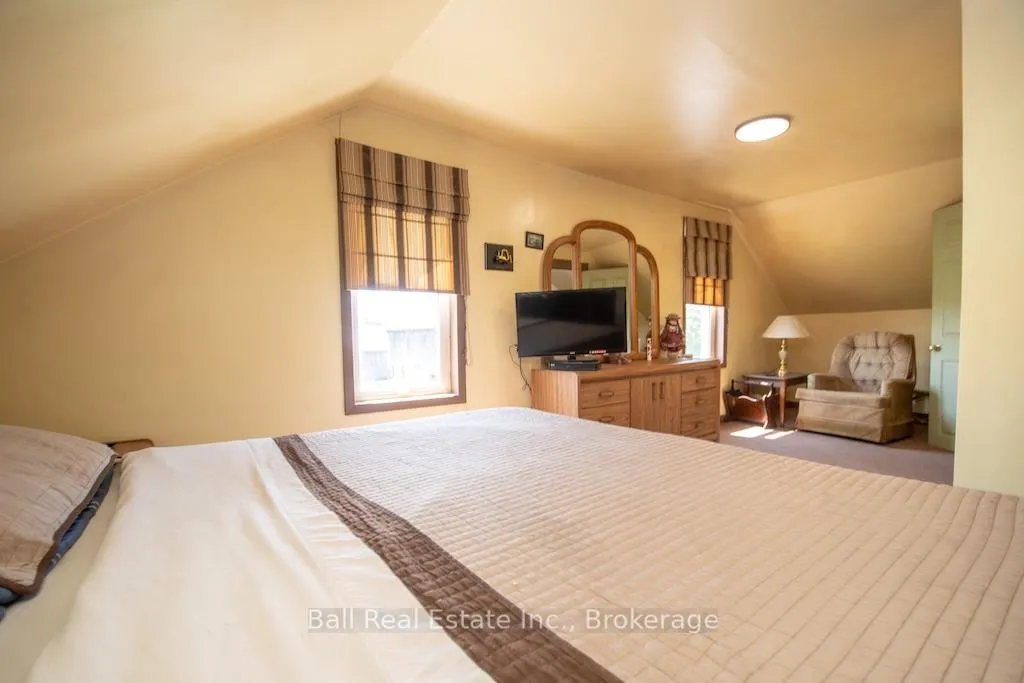 Photo 13 of 1168 County Rd 4, Douro-Dummer — HOMEH