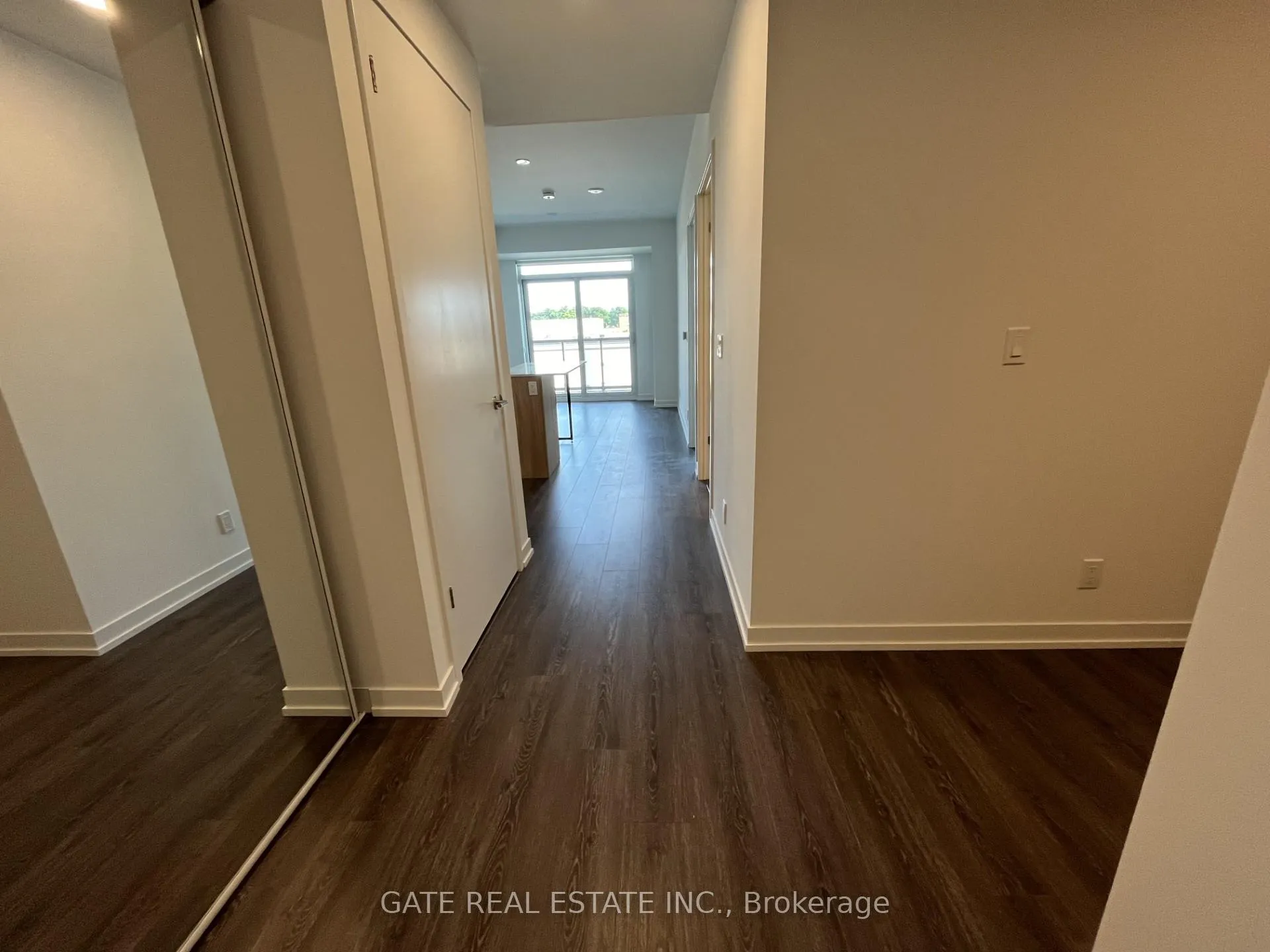 Photo 13 of Unit C-317, 8 Beverley Glen Boulevard, Vaughan, Beverley Glen — HOMEH