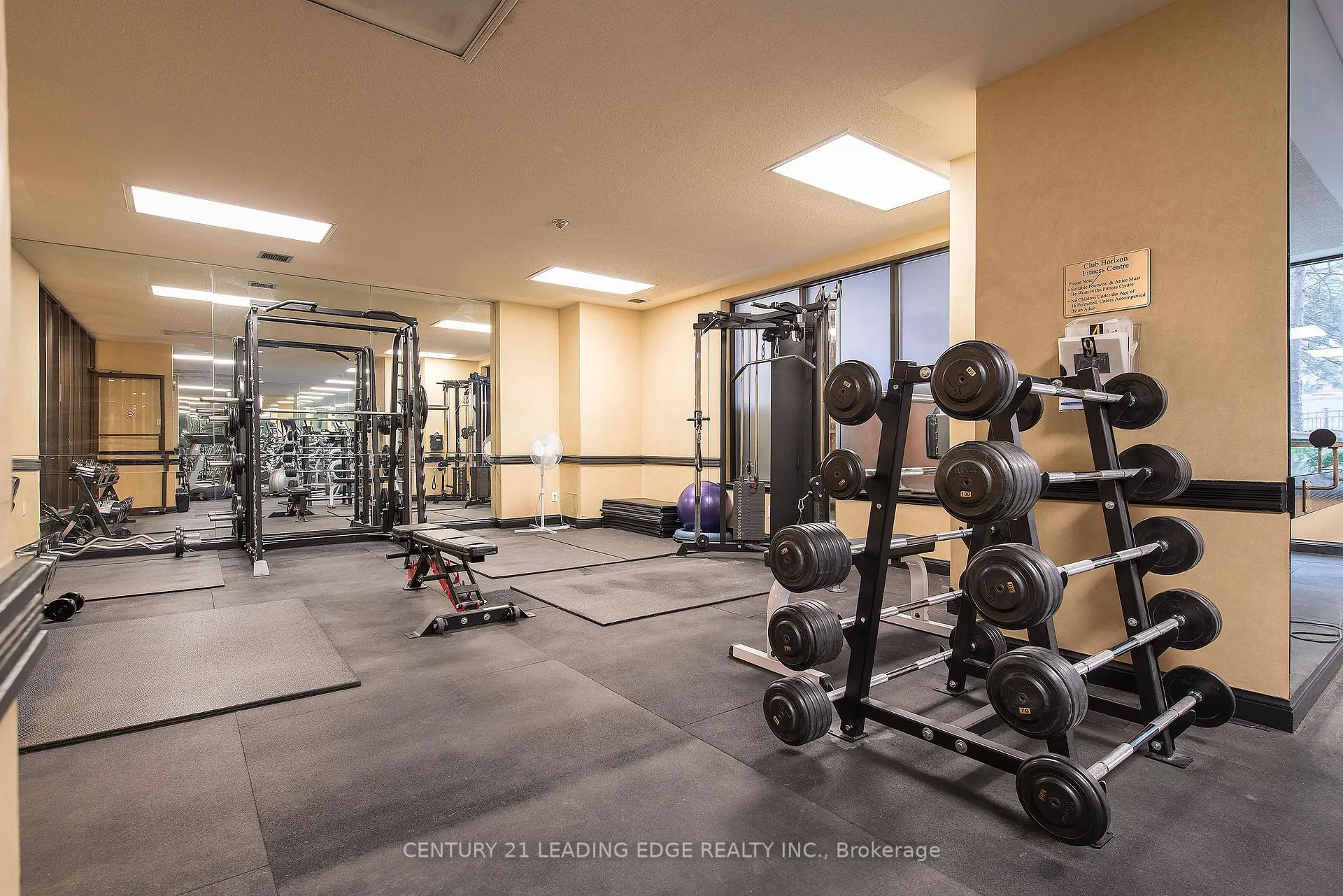 Photo 17 of Unit 2204, 633 Bay Street, Toronto, Bay Street Corridor — HOMEH