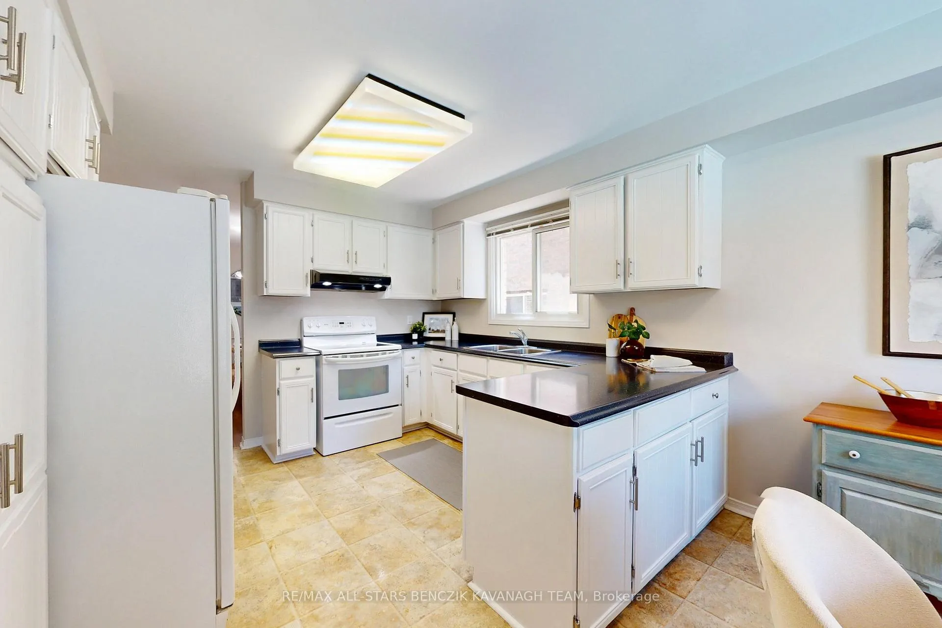 Photo 7 of 14 Parkinson Road, Markham, Markham Village — HOMEH