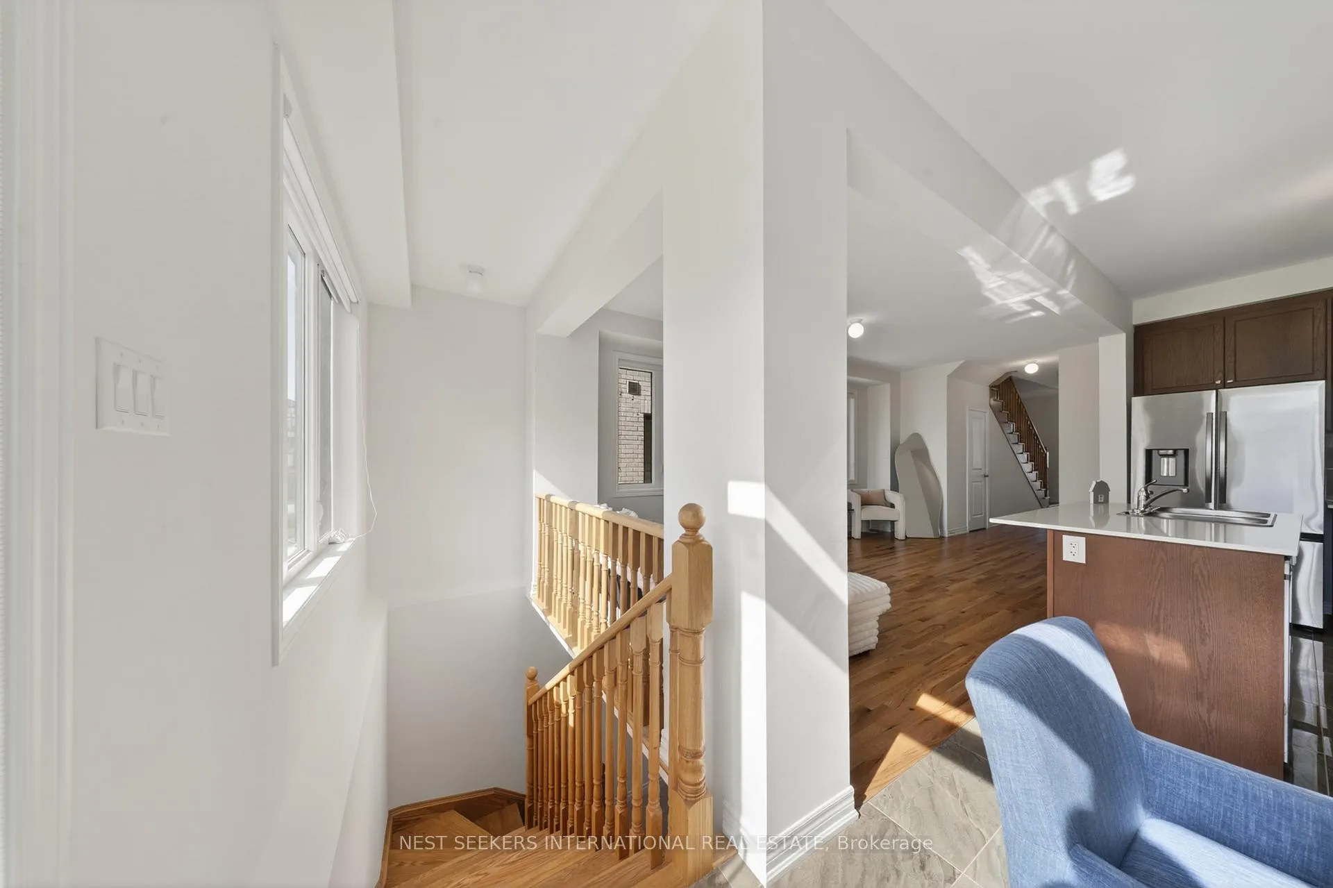 Photo 9 of 110 Hartington Street, Vaughan, Kleinburg — HOMEH
