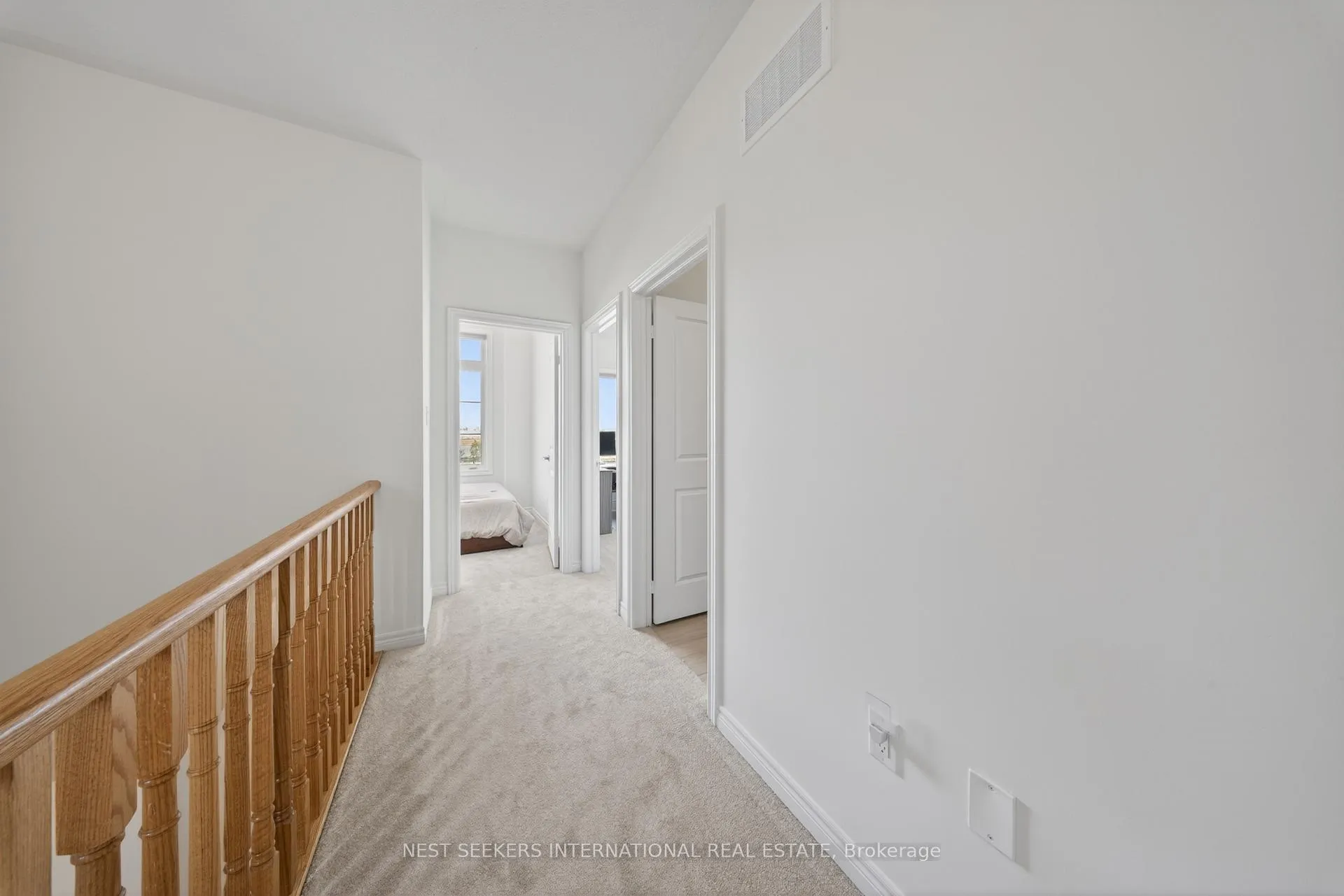 Photo 16 of 110 Hartington Street, Vaughan, Kleinburg — HOMEH