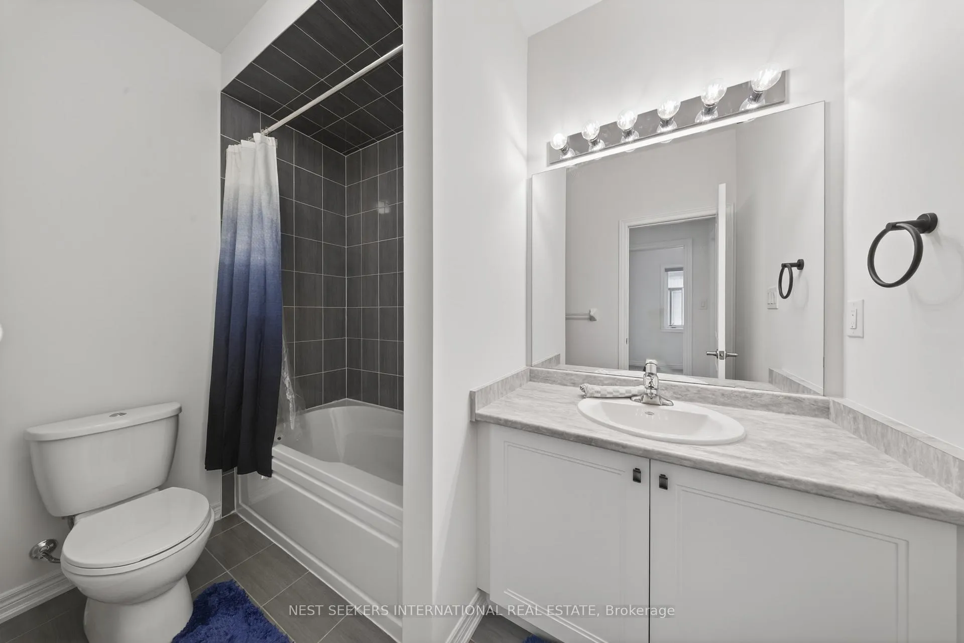 Photo 22 of 110 Hartington Street, Vaughan, Kleinburg — HOMEH