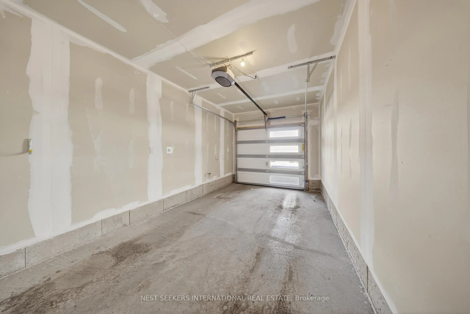 Photo 30 of 110 Hartington Street, Vaughan, Kleinburg — HOMEH