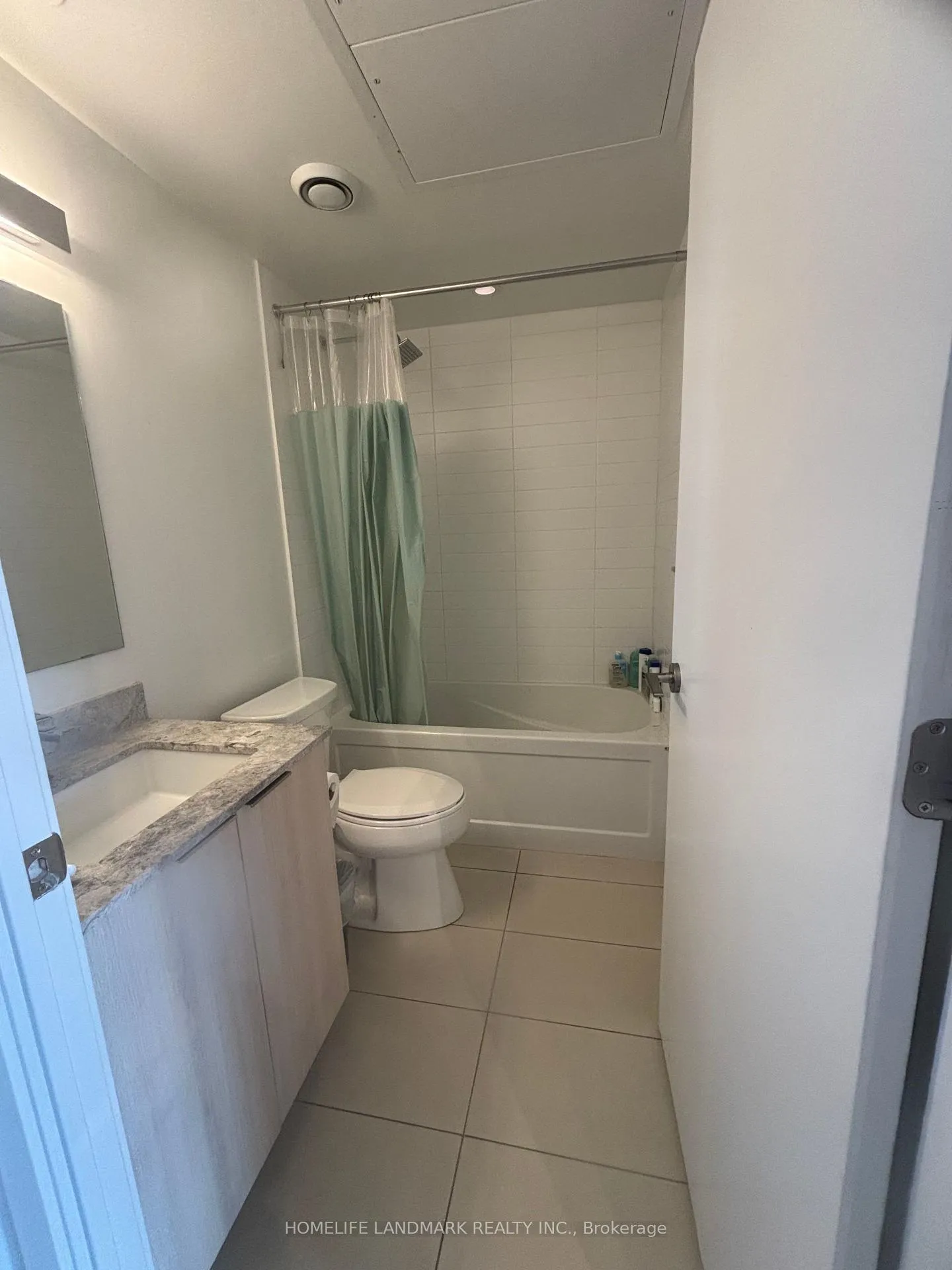 Photo 11 of 18 Maitland Terrace, Toronto, Church-Yonge Corridor — HOMEH