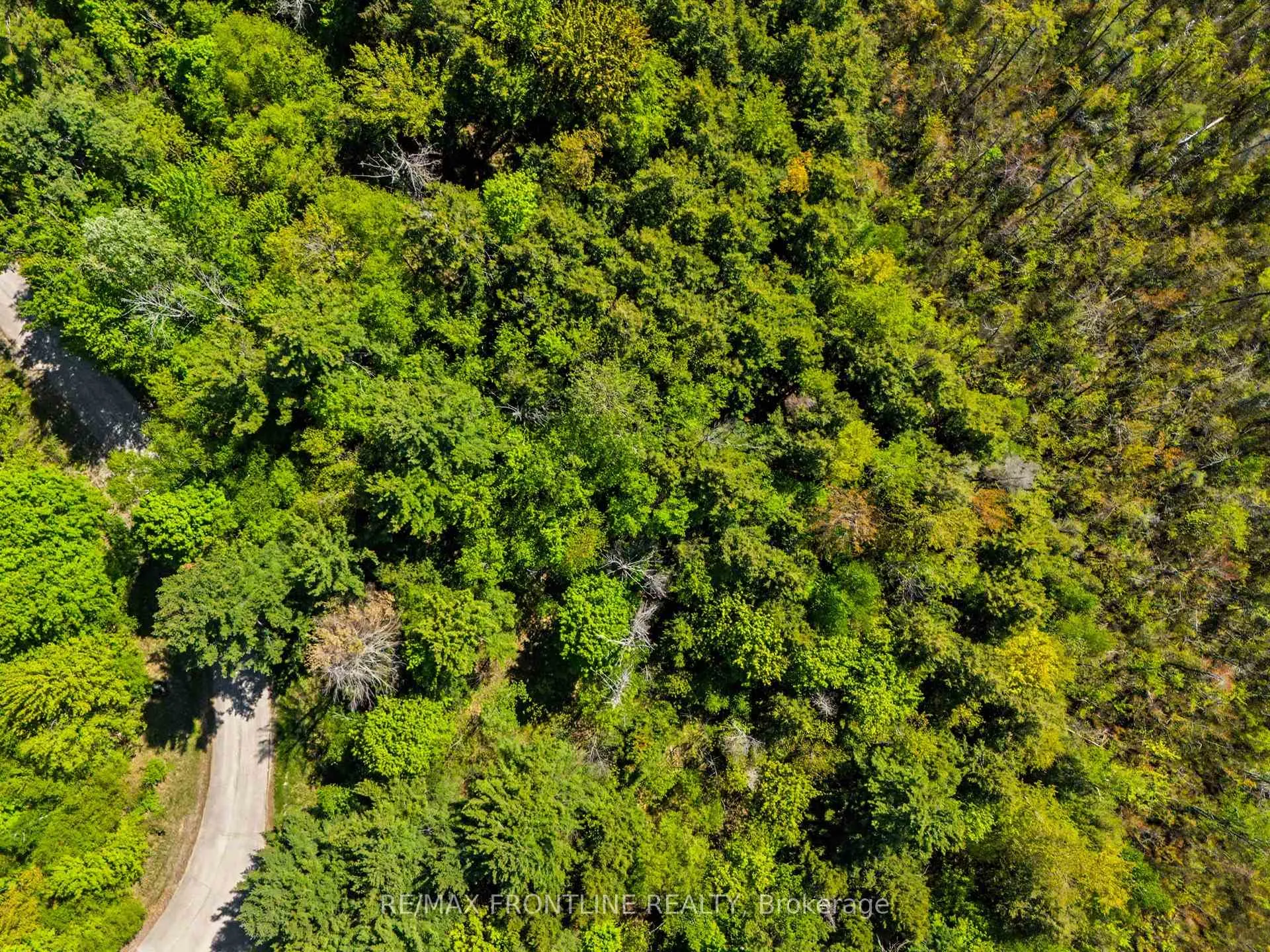 Photo 3 of 103 Healey Drive, Drummond/North Elmsley, Drummond/North Elmsley (North Elmsley) Twp — HOMEH