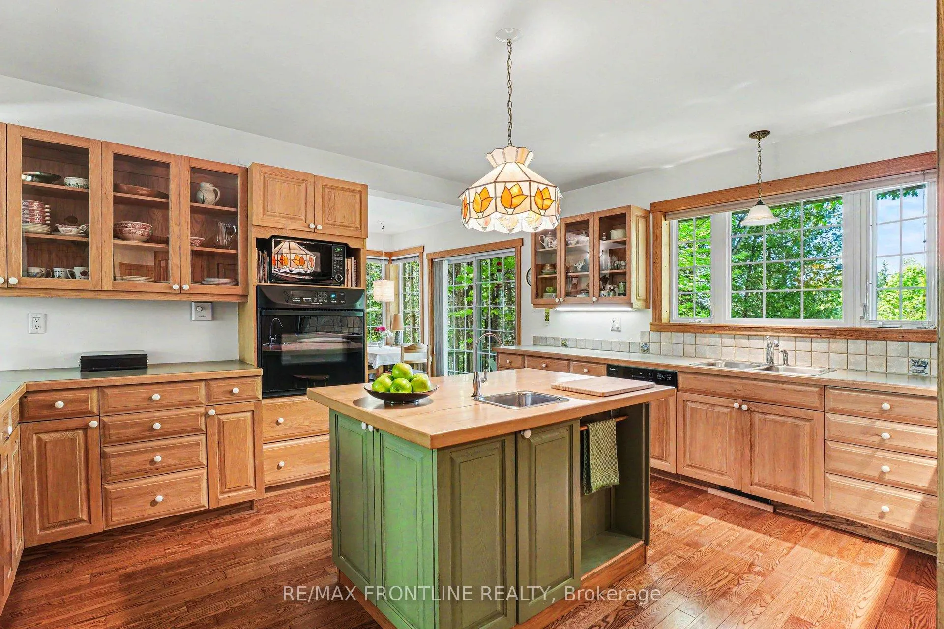 Photo 12 of 103 Healey Drive, Drummond/North Elmsley, Drummond/North Elmsley (North Elmsley) Twp — HOMEH