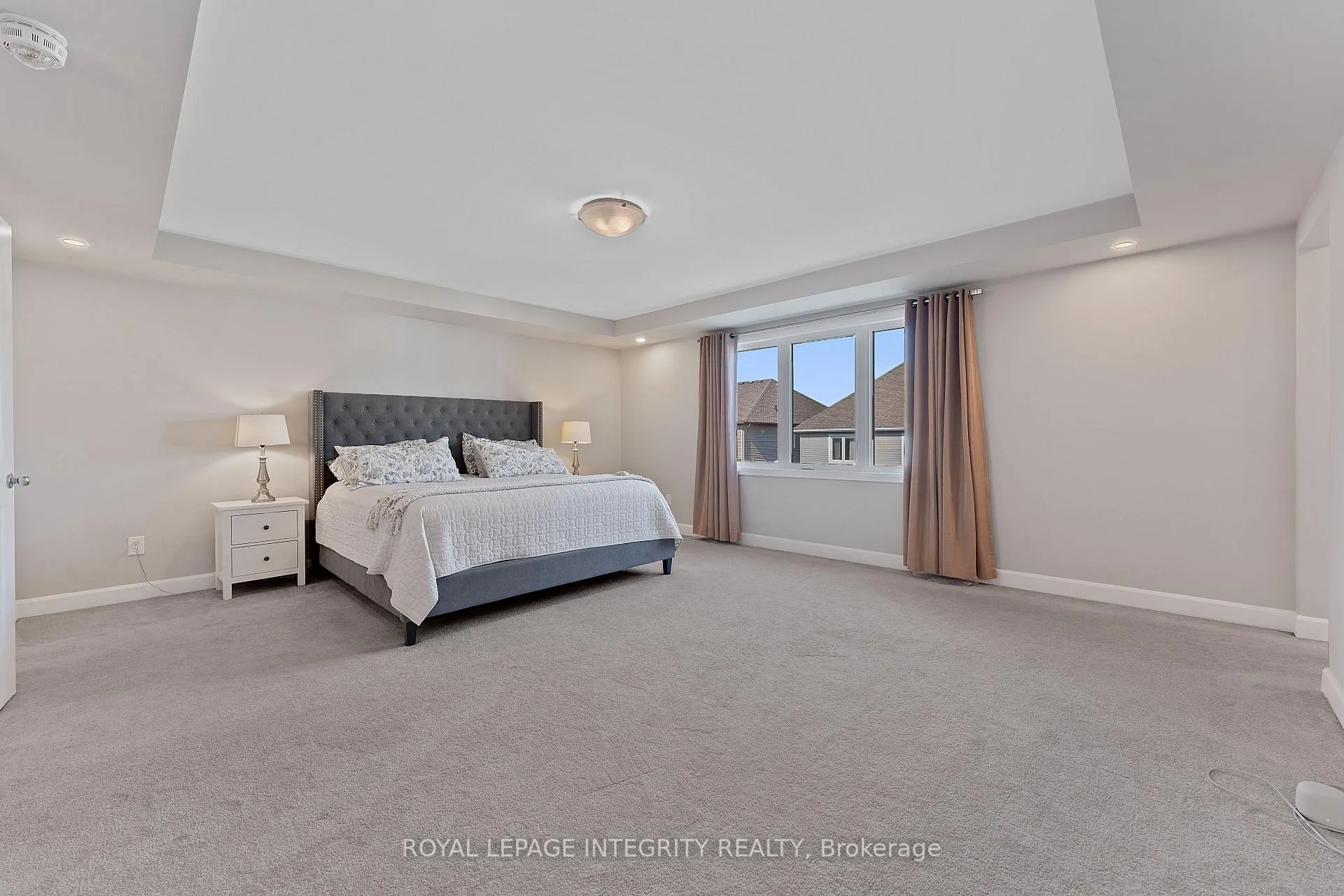 Photo 20 of 49 Hawks Landing Crescent, Ottawa, Stittsville (North) — HOMEH