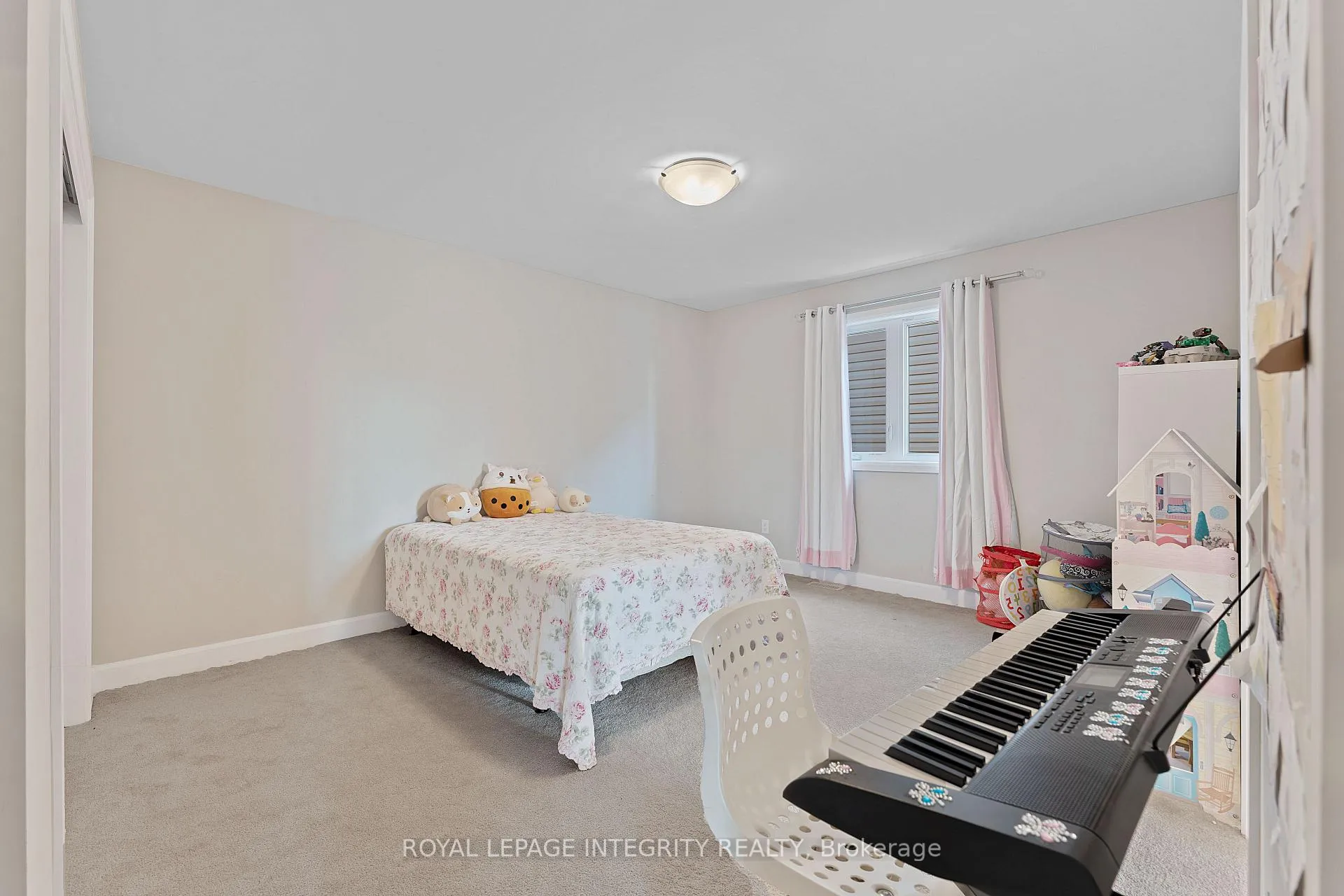 Photo 25 of 49 Hawks Landing Crescent, Ottawa, Stittsville (North) — HOMEH