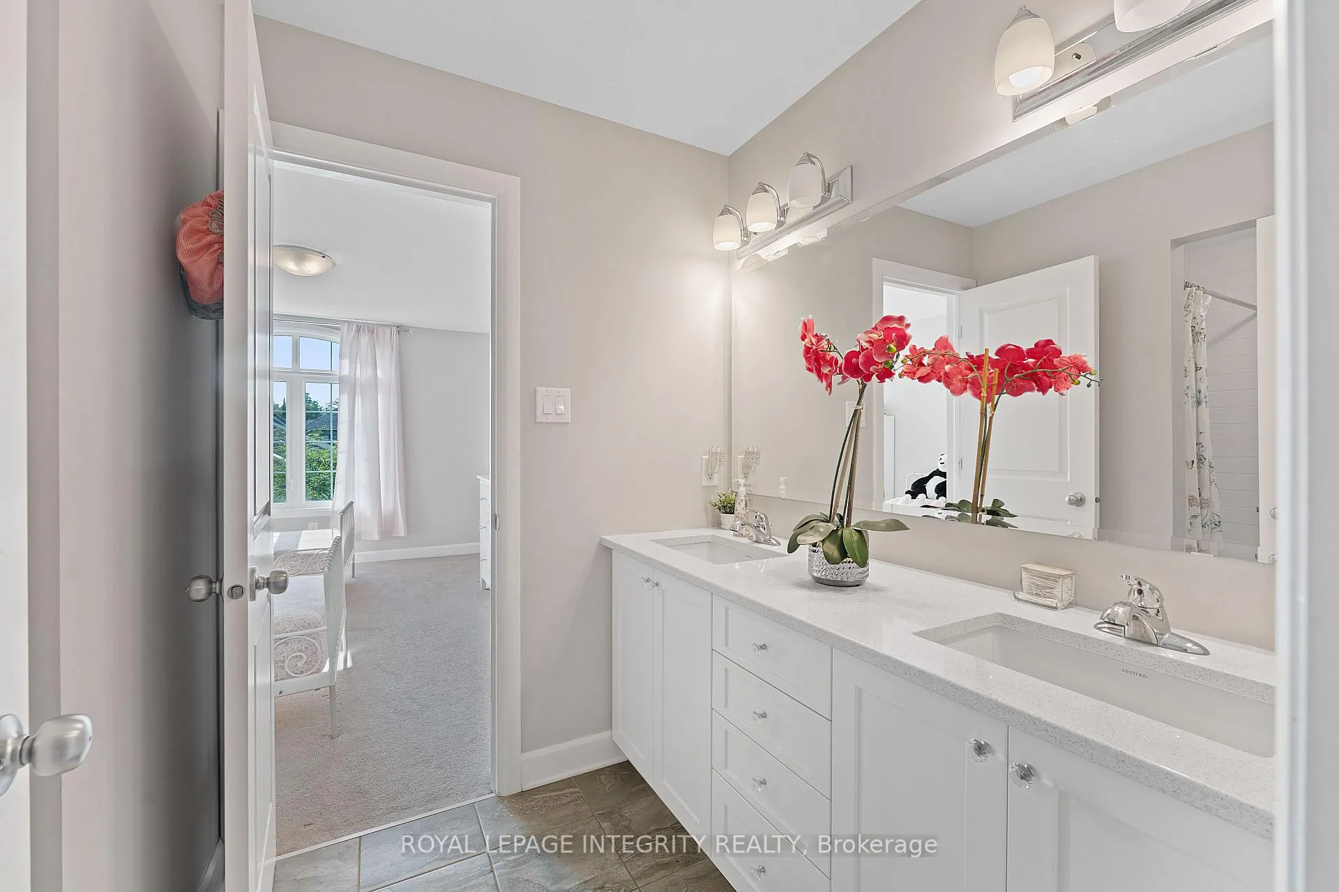 Photo 27 of 49 Hawks Landing Crescent, Ottawa, Stittsville (North) — HOMEH