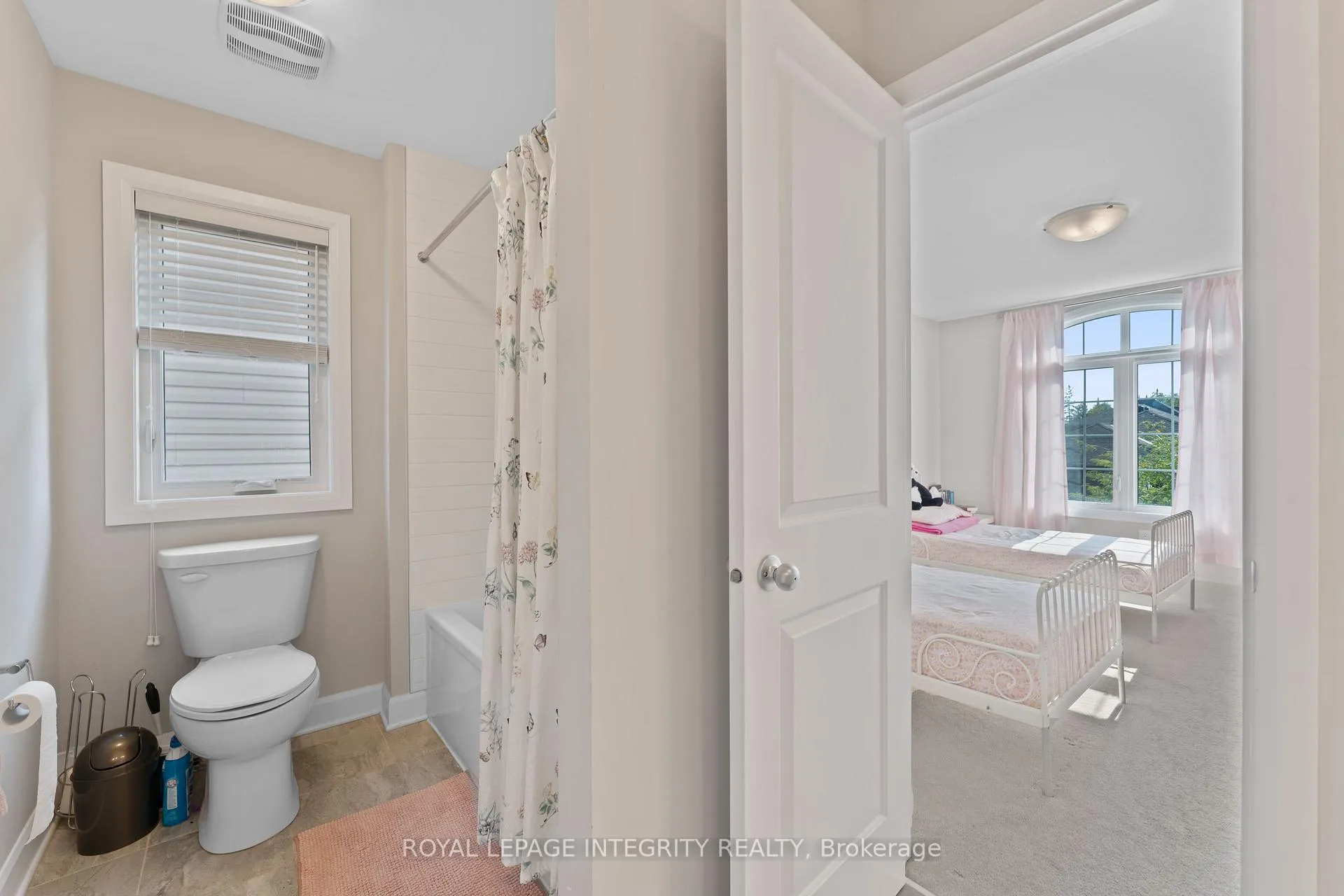 Photo 28 of 49 Hawks Landing Crescent, Ottawa, Stittsville (North) — HOMEH