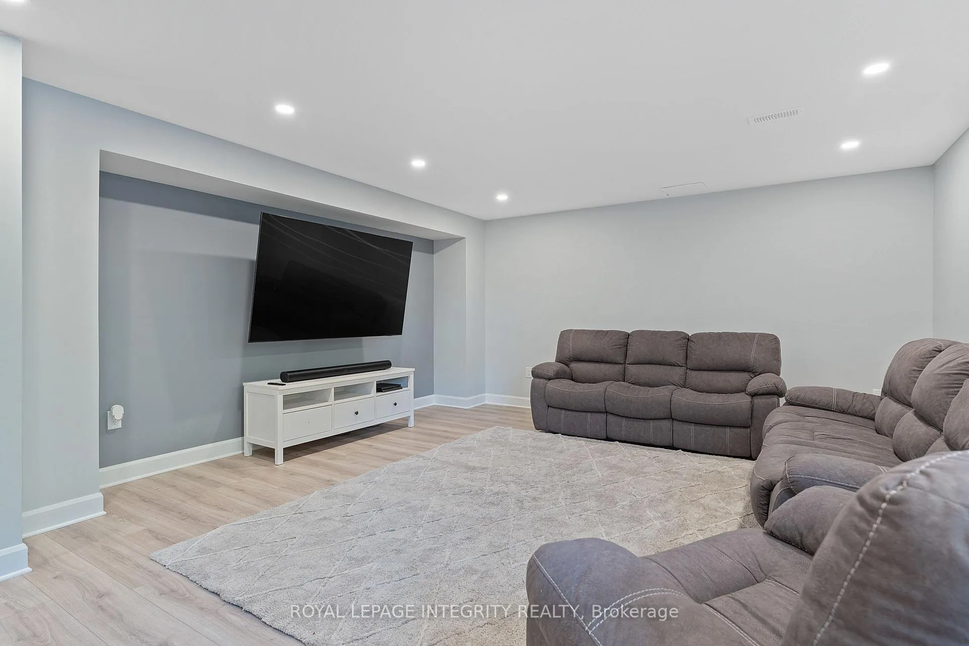 Photo 32 of 49 Hawks Landing Crescent, Ottawa, Stittsville (North) — HOMEH
