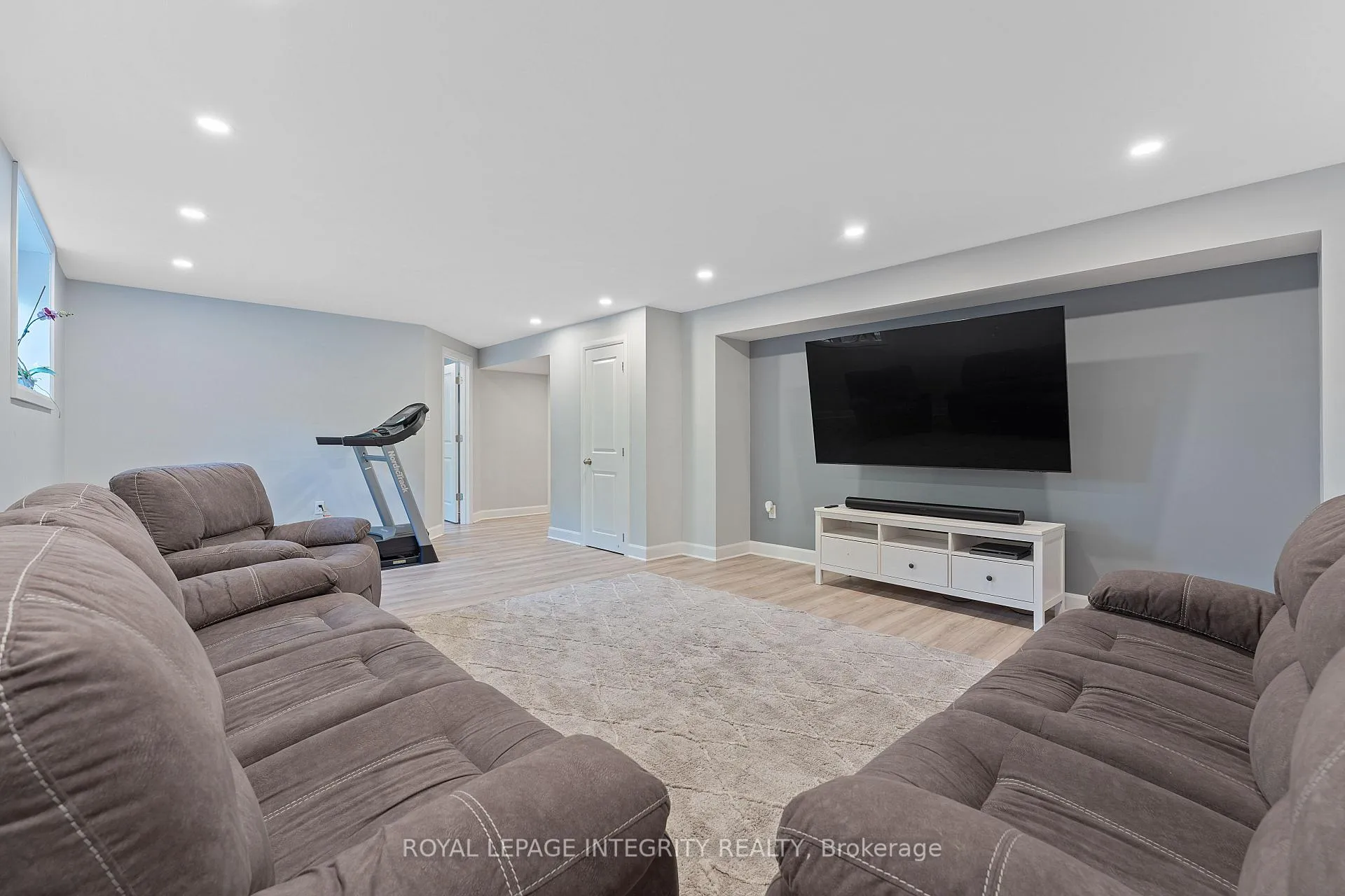 Photo 33 of 49 Hawks Landing Crescent, Ottawa, Stittsville (North) — HOMEH