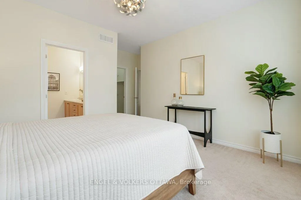 Photo 17 of 2531 Stone Cove Crescent, Ottawa, Barrhaven - Half Moon Bay — HOMEH