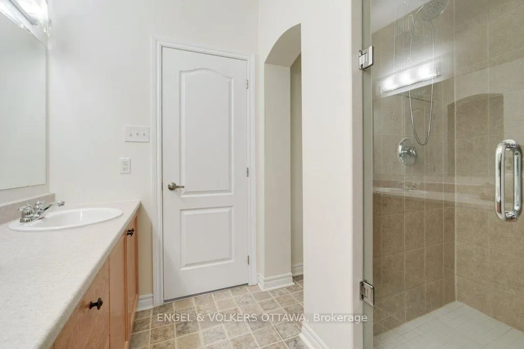 Photo 19 of 2531 Stone Cove Crescent, Ottawa, Barrhaven - Half Moon Bay — HOMEH
