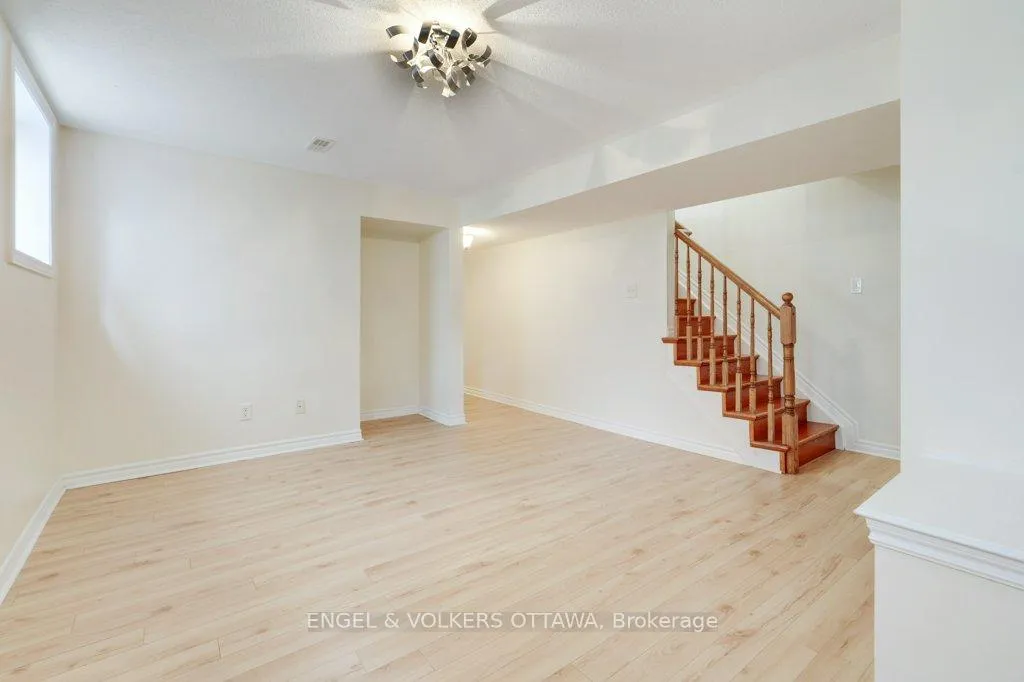 Photo 21 of 2531 Stone Cove Crescent, Ottawa, Barrhaven - Half Moon Bay — HOMEH
