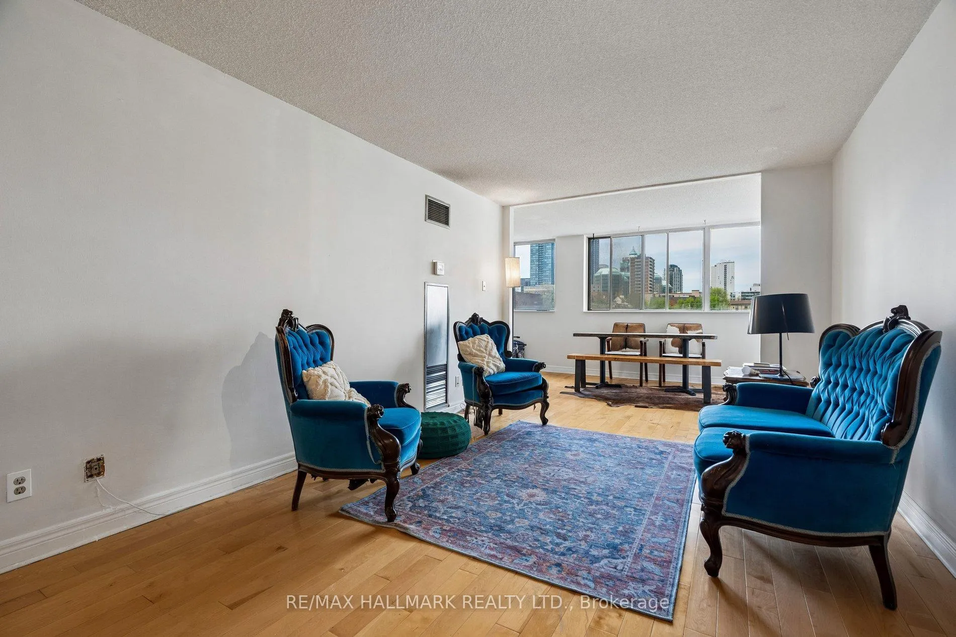 Photo 8 of Unit 506, 15 Maitland Place, Toronto, Cabbagetown-South St. James Town — HOMEH