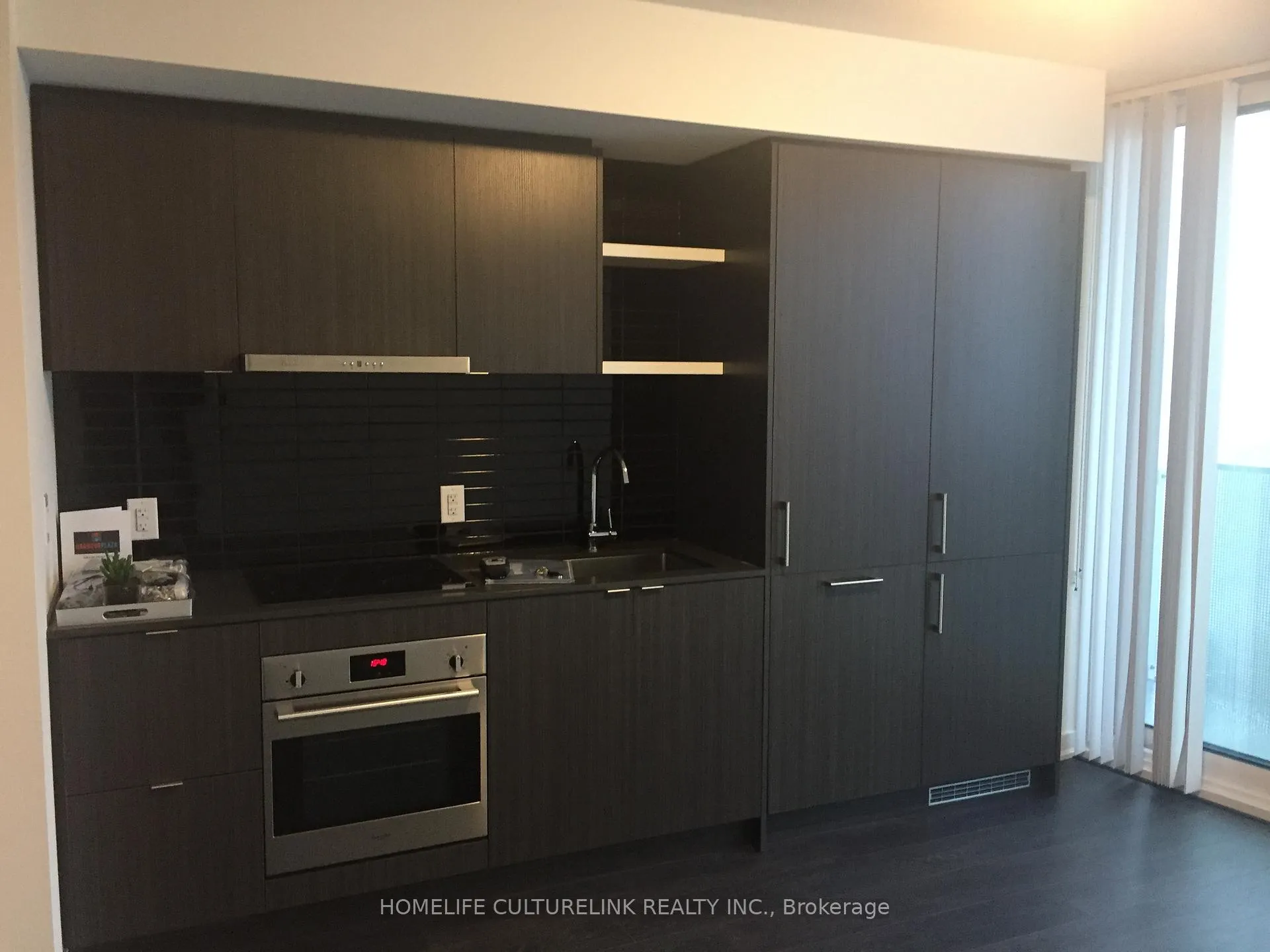 Photo 2 of Unit 3908, 100 Harbour Street, Toronto, Waterfront Communities — HOMEH
