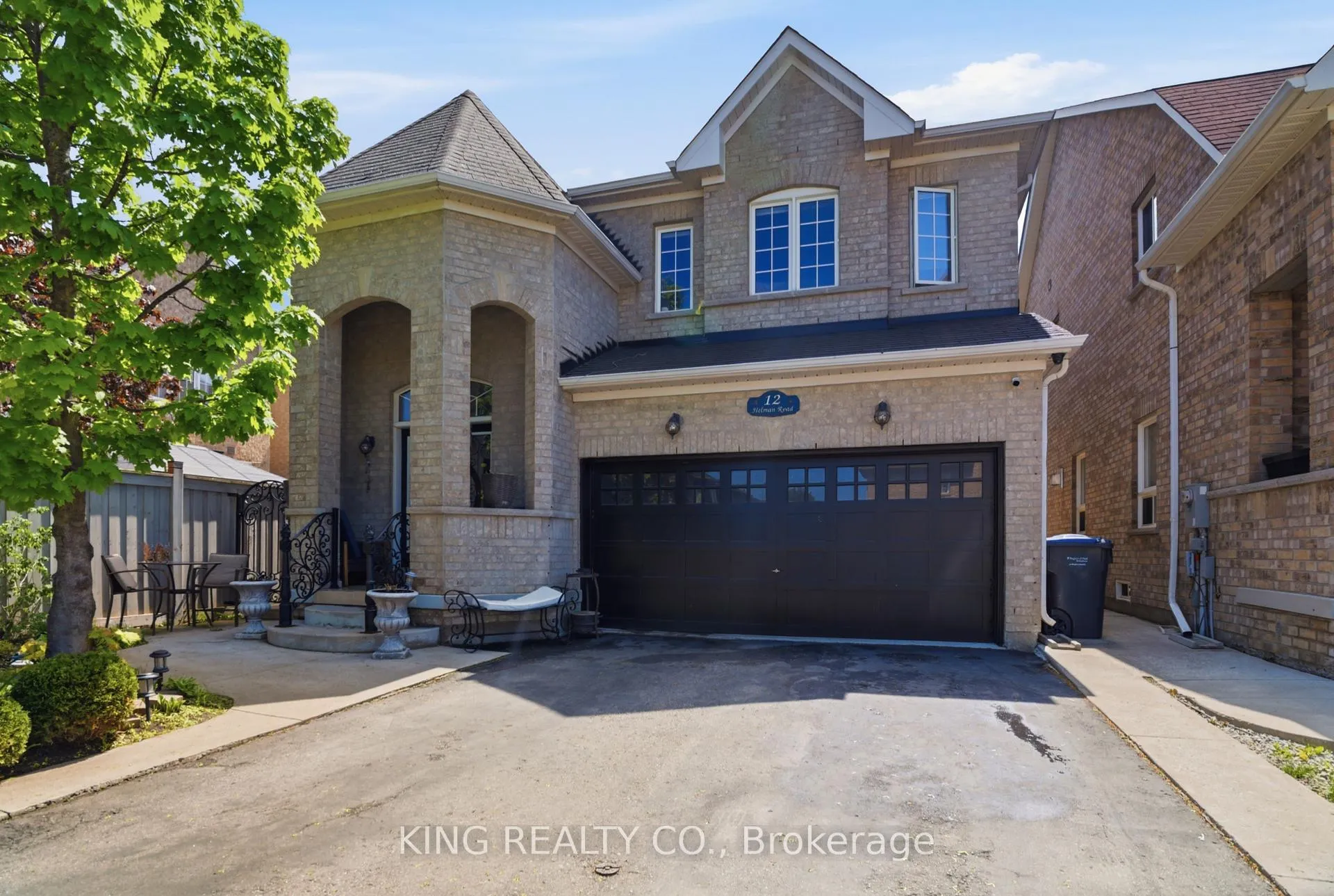 Photo 2 of 12 Helman Road, Brampton, Sandringham-Wellington — HOMEH