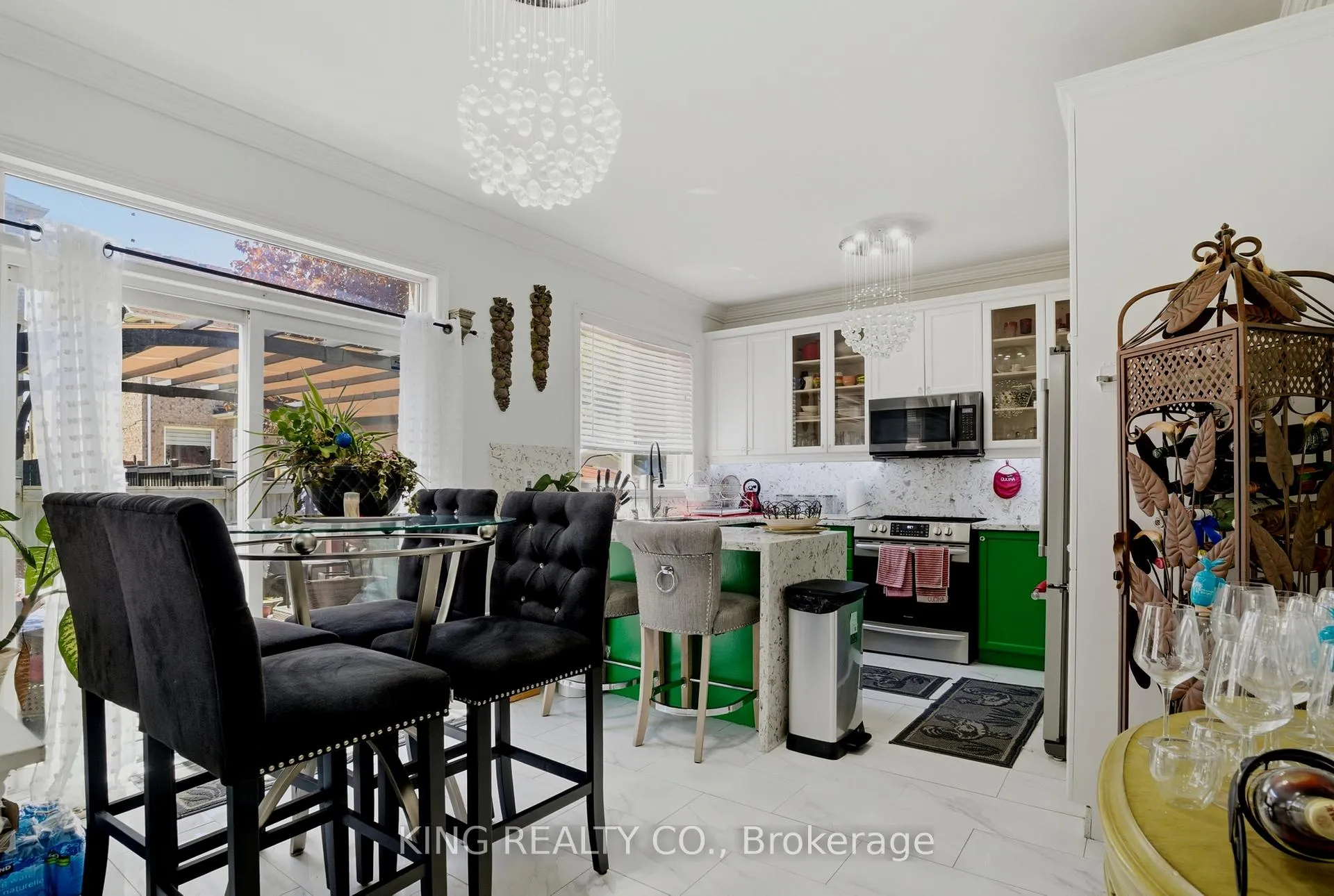 Photo 12 of 12 Helman Road, Brampton, Sandringham-Wellington — HOMEH