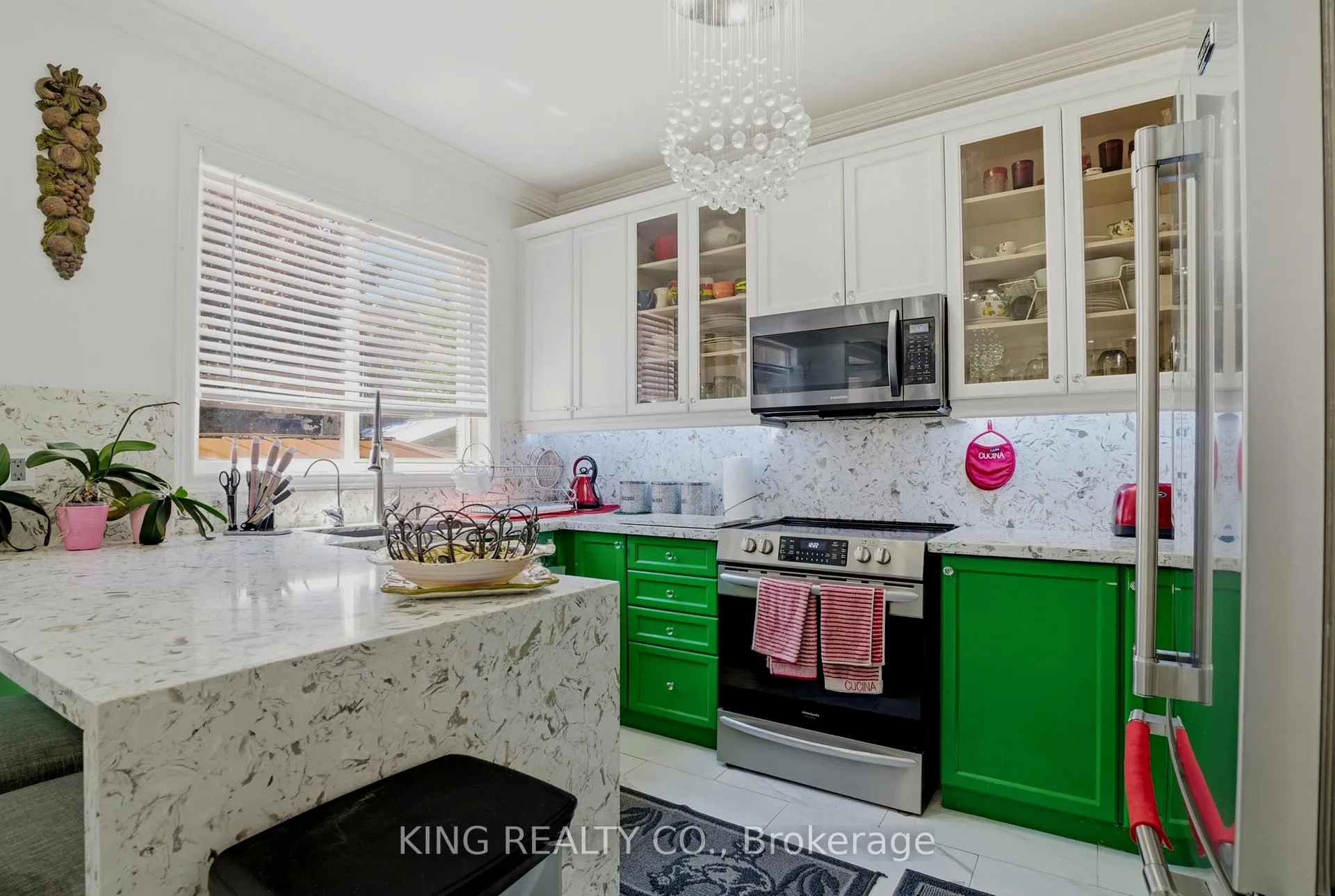 Photo 13 of 12 Helman Road, Brampton, Sandringham-Wellington — HOMEH