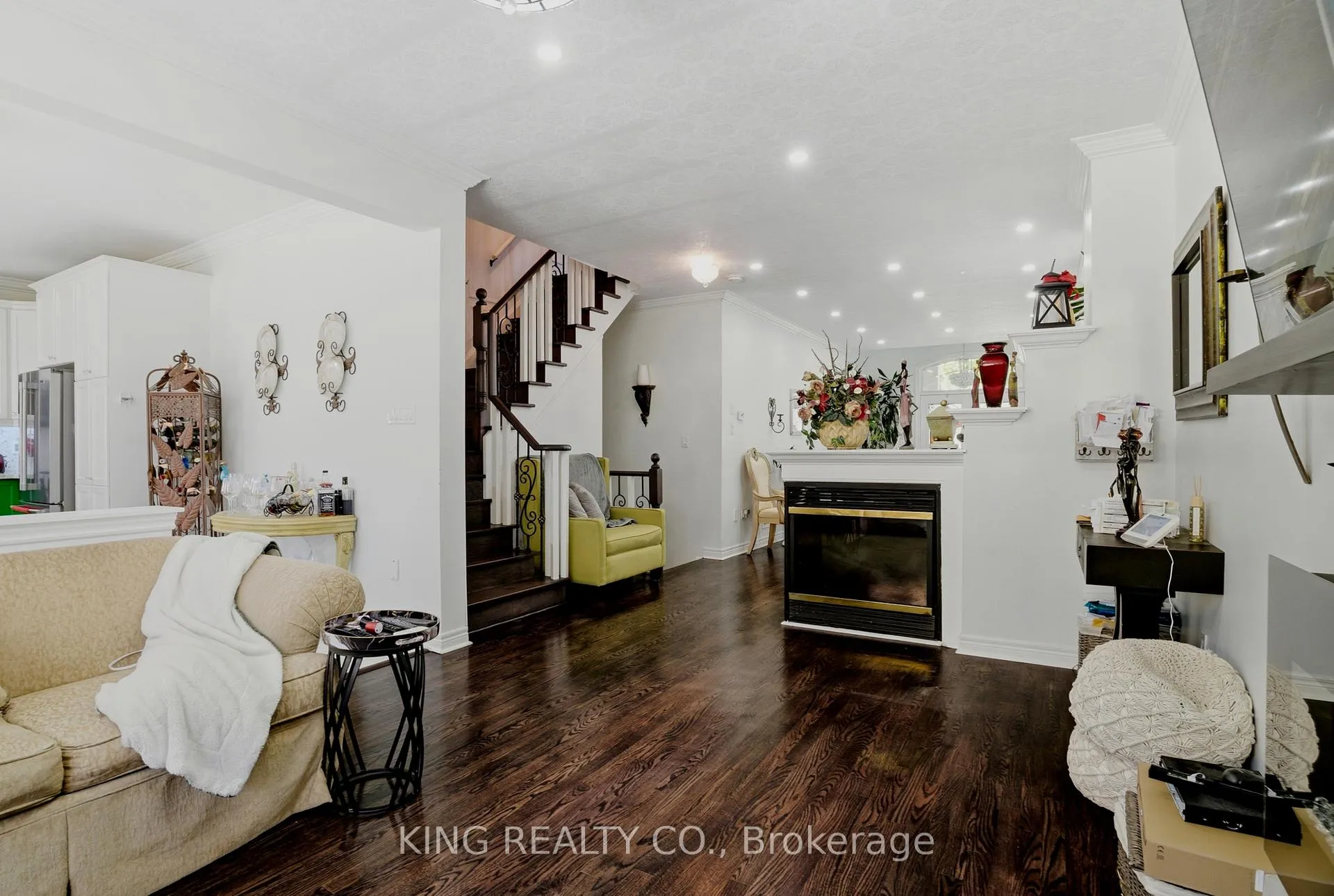 Photo 16 of 12 Helman Road, Brampton, Sandringham-Wellington — HOMEH