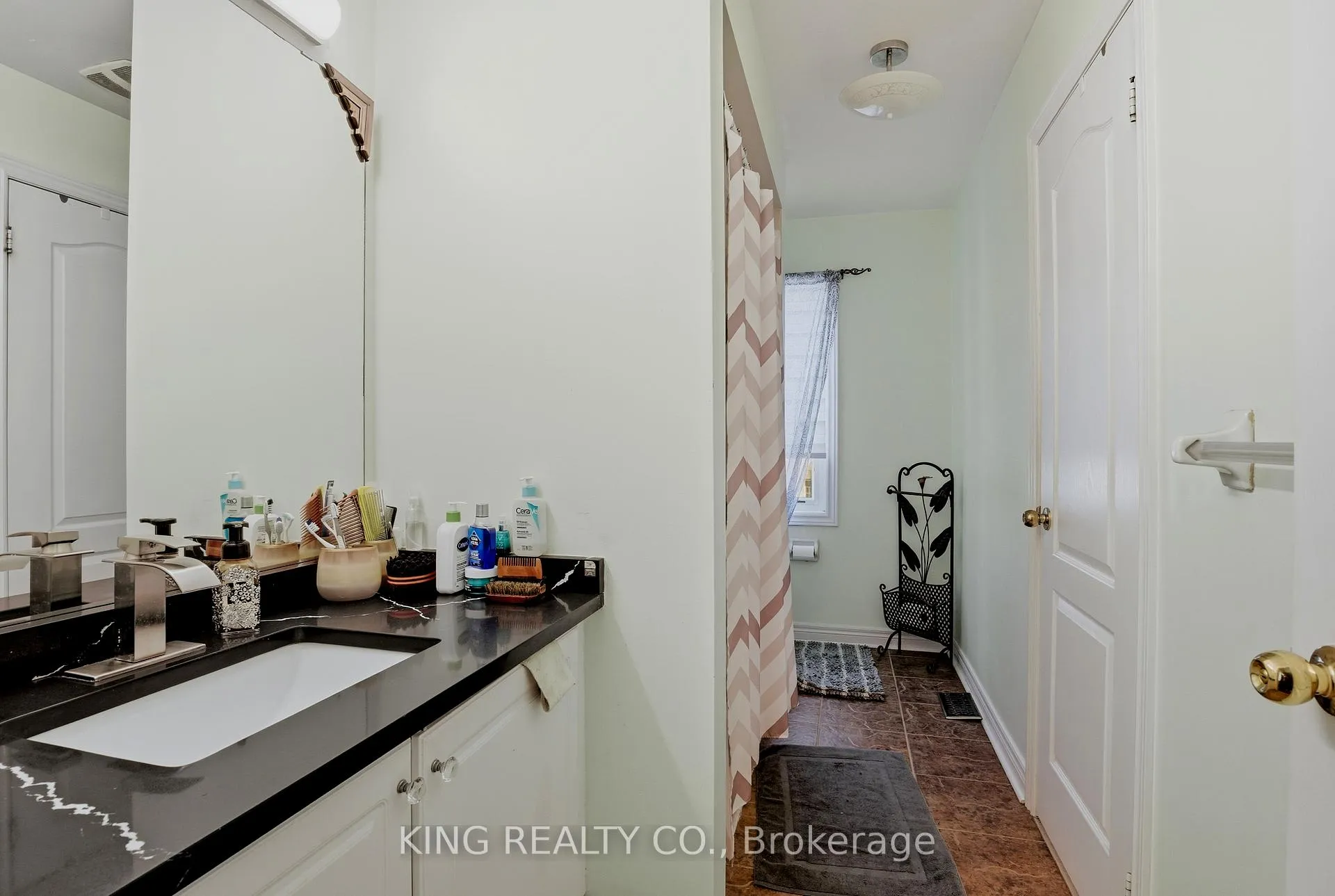 Photo 23 of 12 Helman Road, Brampton, Sandringham-Wellington — HOMEH