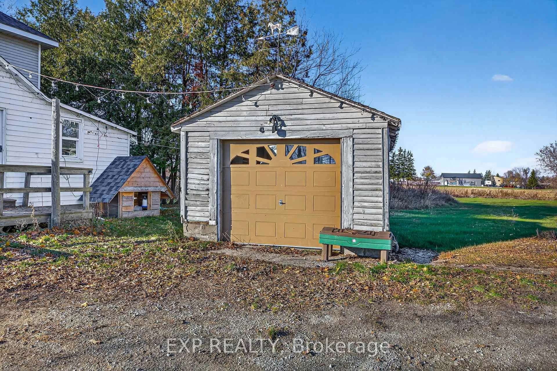 Photo 17 of 8184 26 Highway, Clearview, Rural Clearview — HOMEH