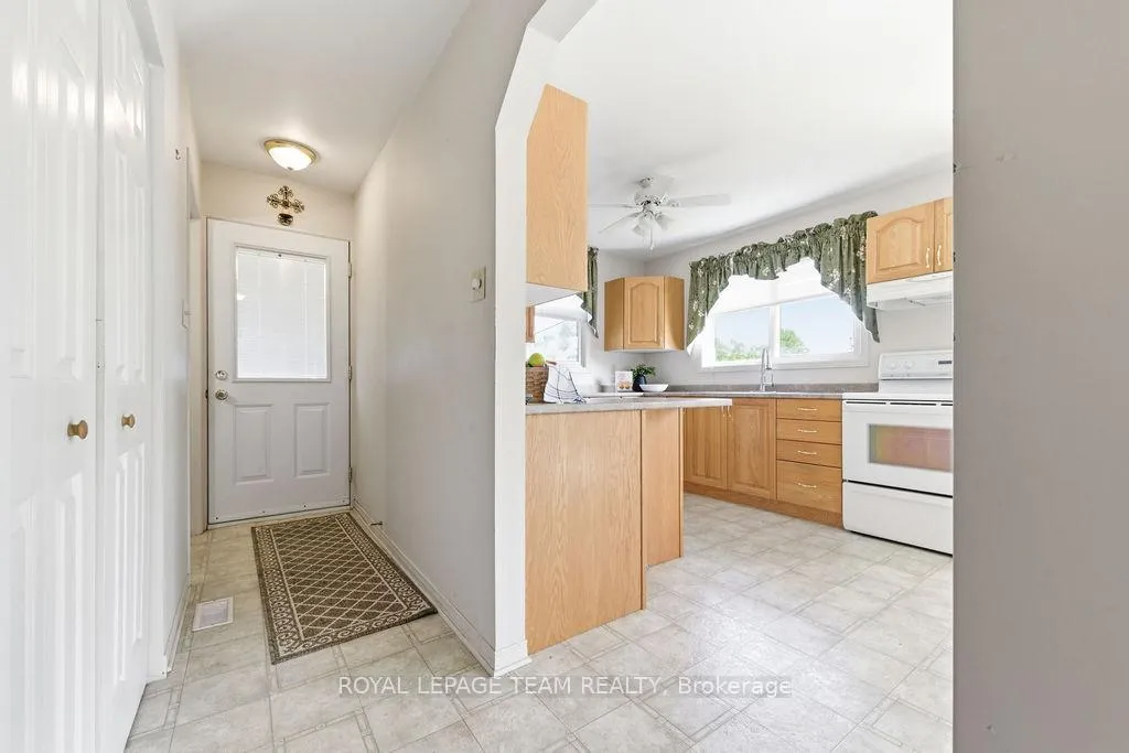 Photo 6 of 111 Campbell Drive, McNab/Braeside, Mcnab/Braeside Twps — HOMEH